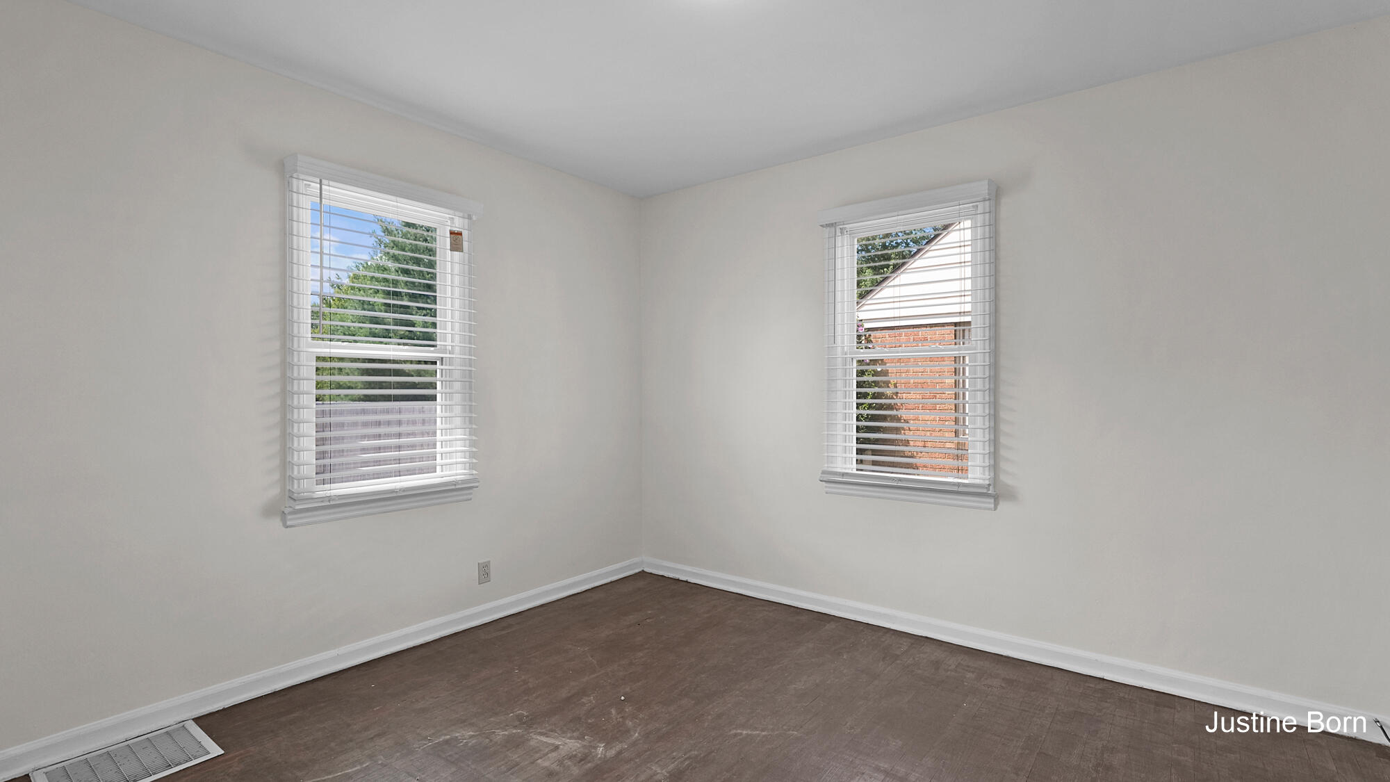 546 Ferris Street NW Grand Rapids MI 49544