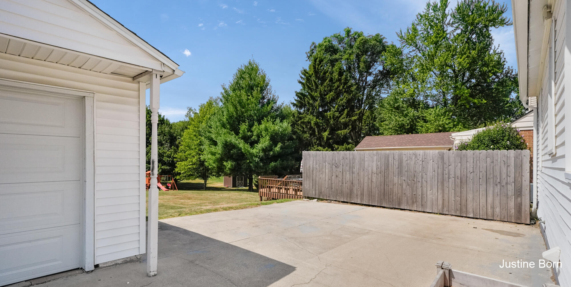 546 Ferris Street NW Grand Rapids MI 49544