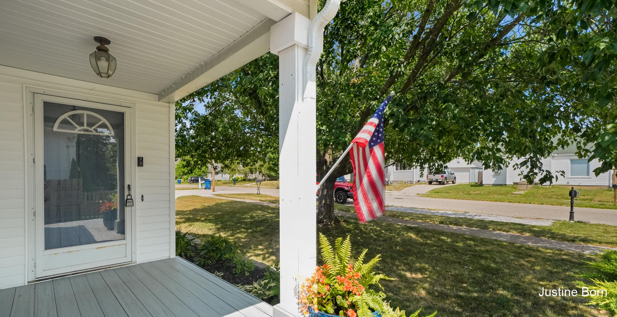 546 Ferris Street NW Grand Rapids MI 49544