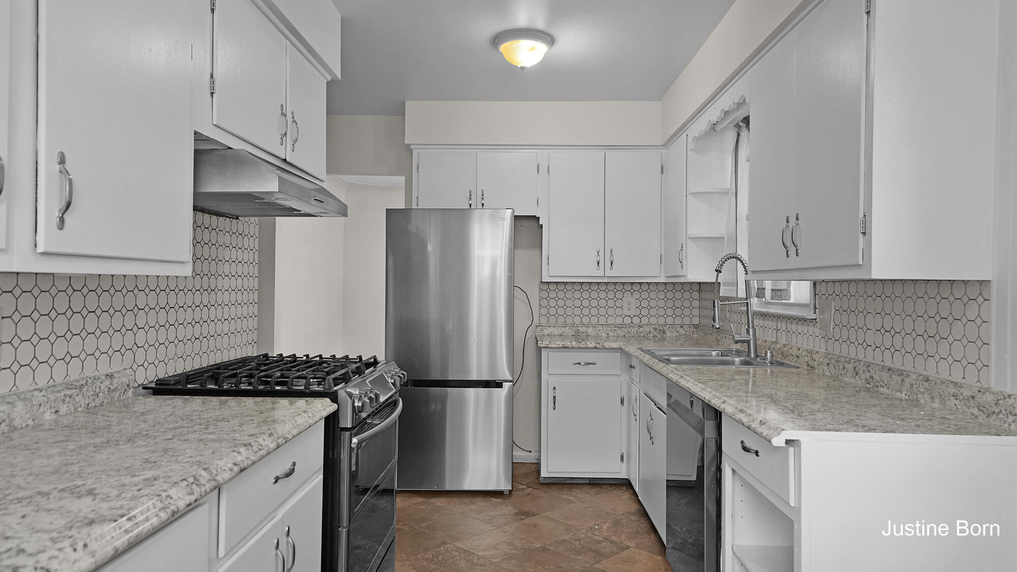 546 Ferris Street NW Grand Rapids MI 49544
