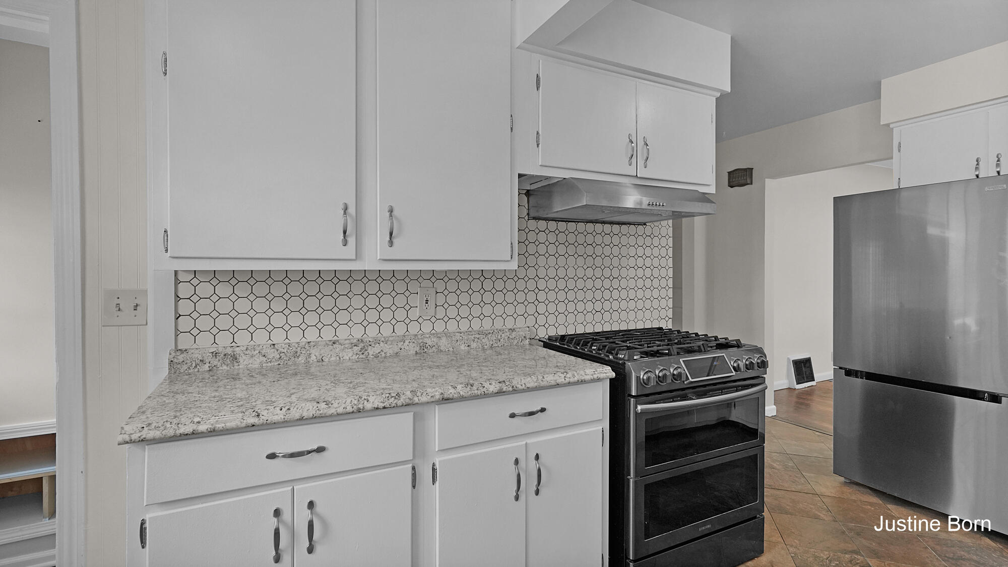 546 Ferris Street NW Grand Rapids MI 49544