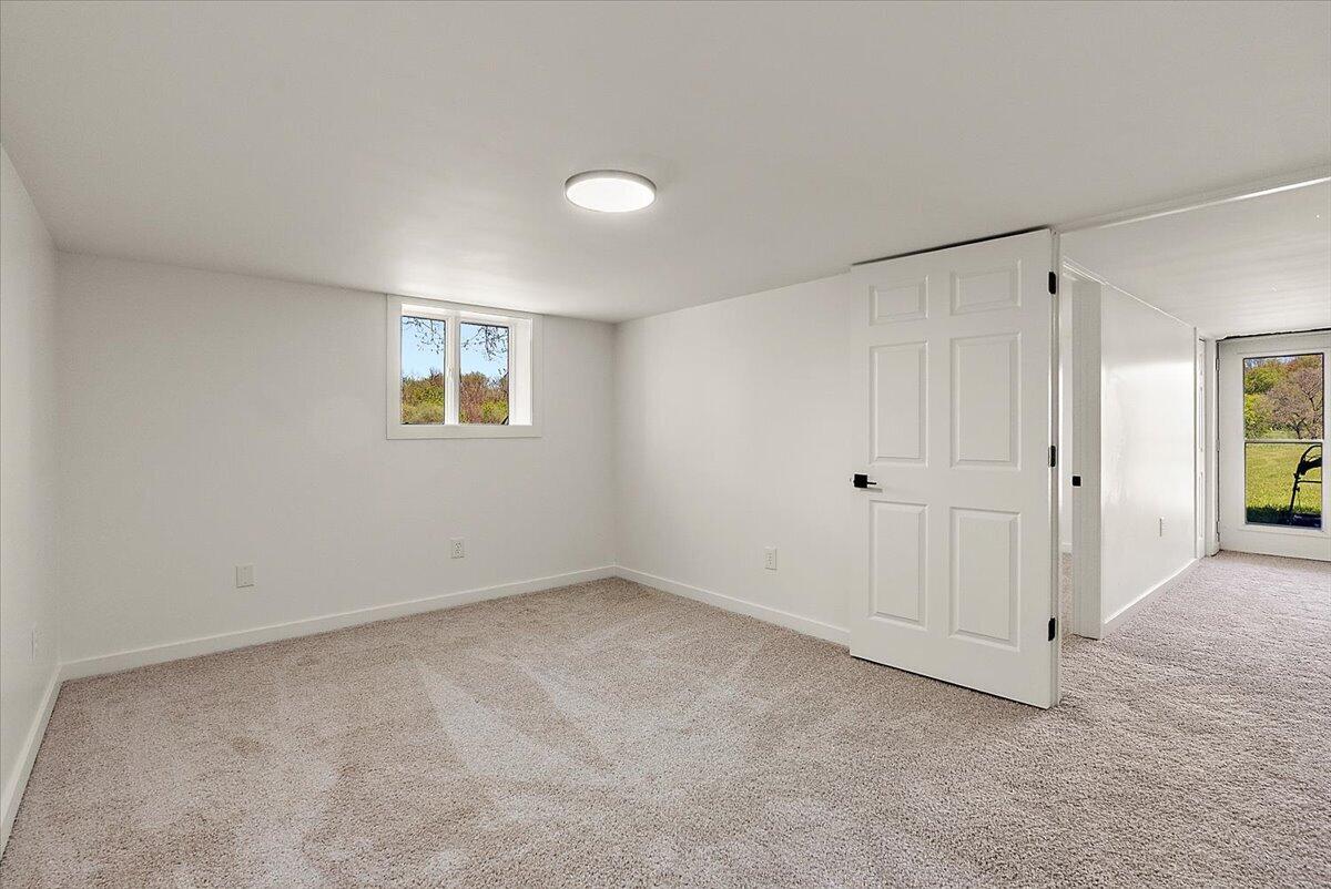 9780 Courtland Drive NE Rockford MI 49341