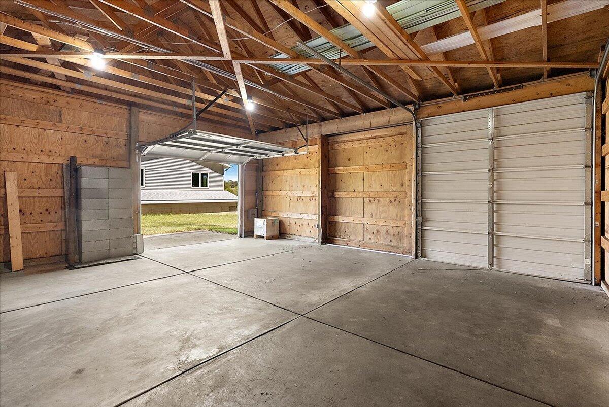 9780 Courtland Drive NE Rockford MI 49341