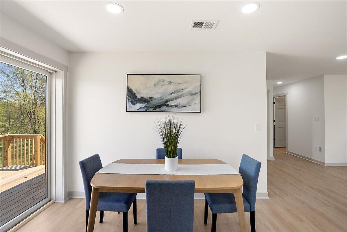 9780 Courtland Drive NE Rockford MI 49341