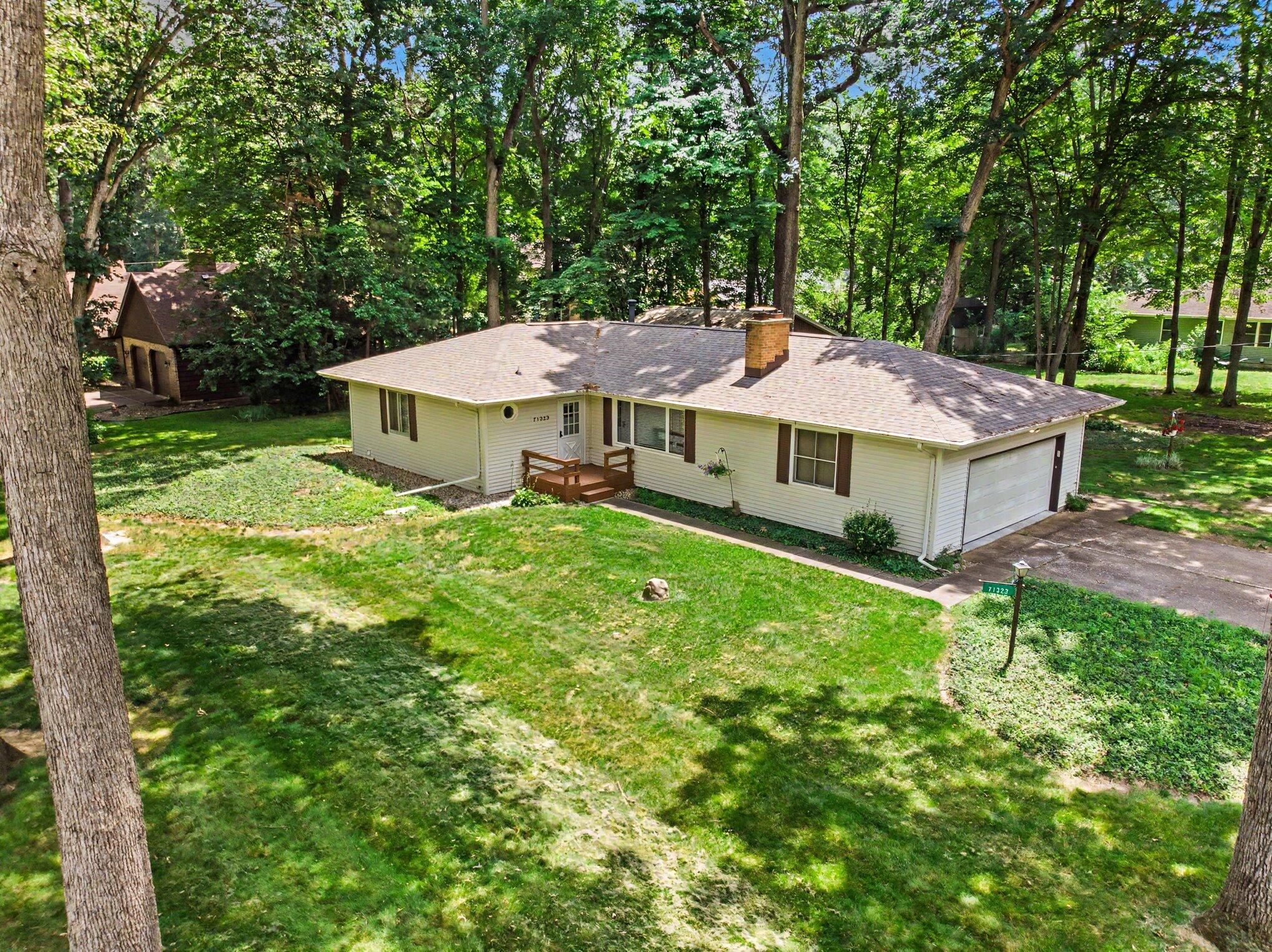 71323 Merle Street Edwardsburg MI 49112