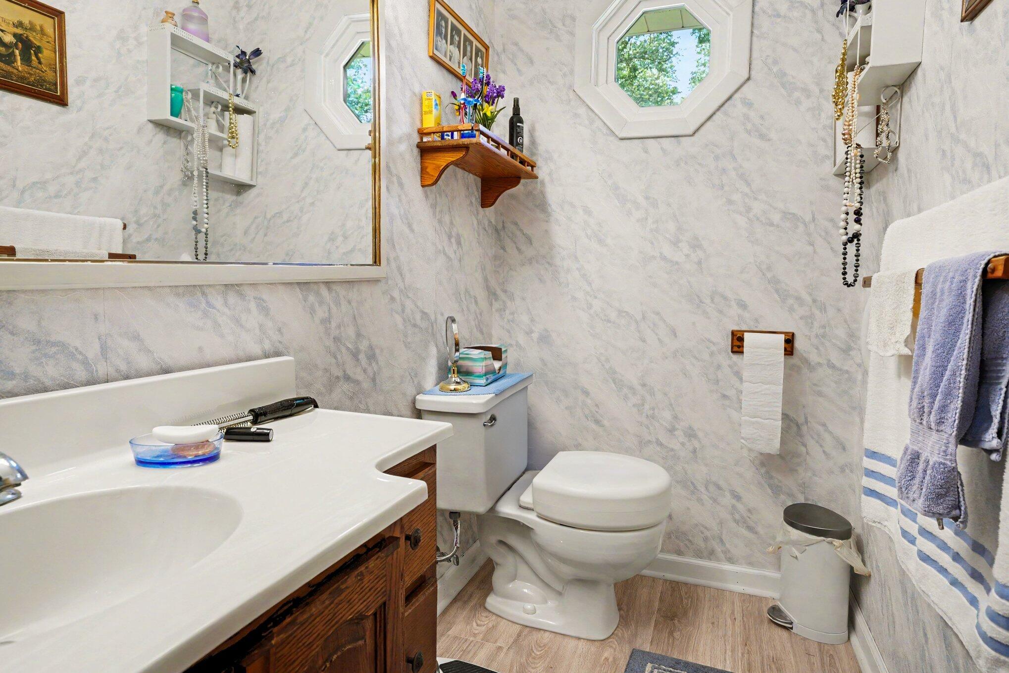 71323 Merle Street Edwardsburg MI 49112