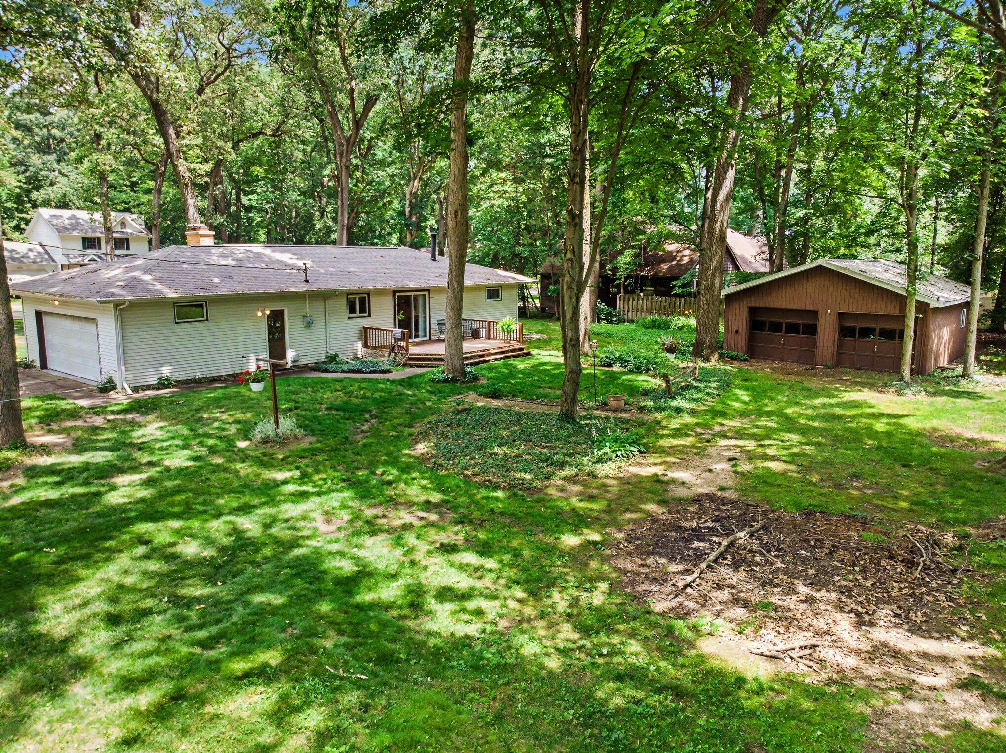 71323 Merle Street Edwardsburg MI 49112