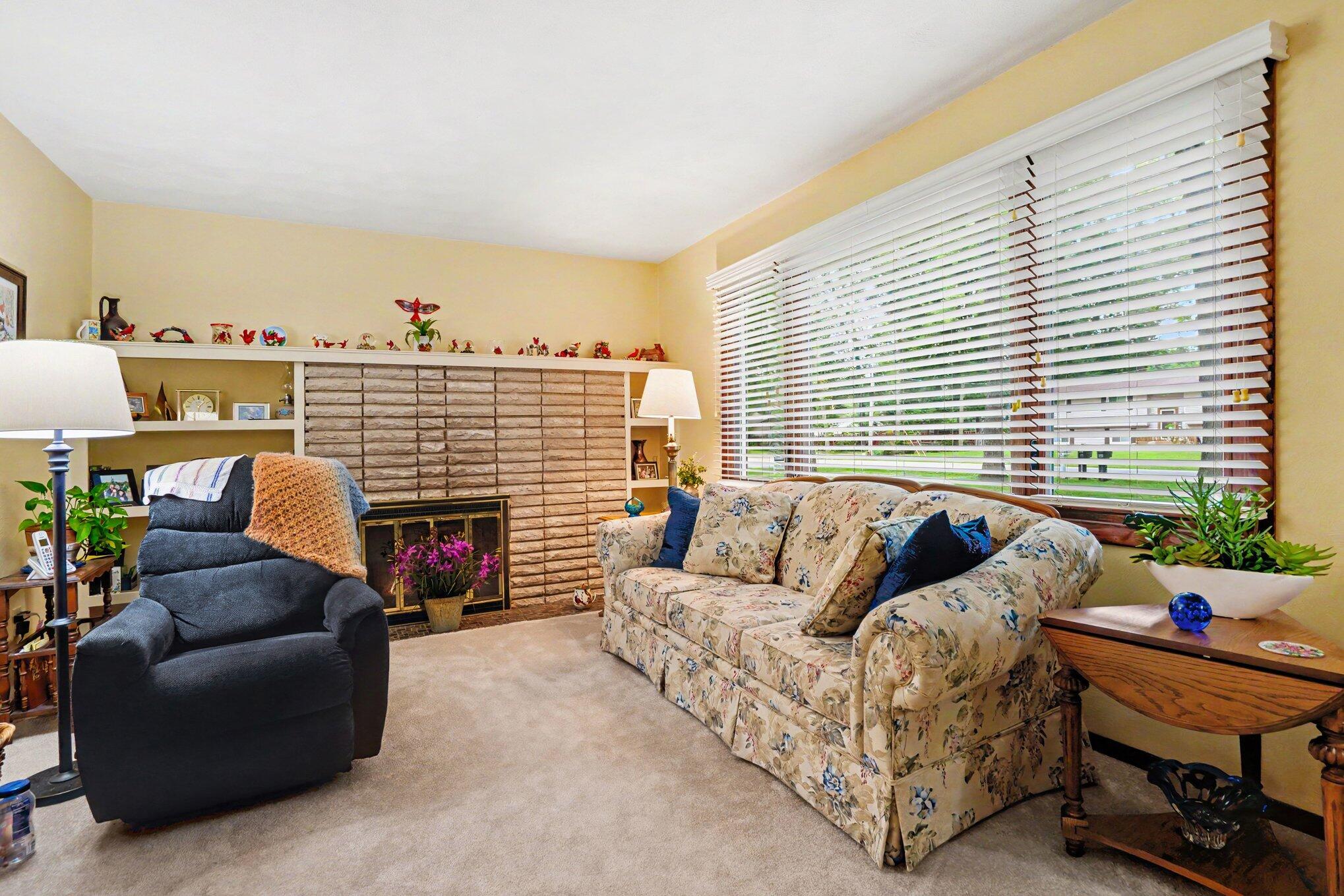 71323 Merle Street Edwardsburg MI 49112