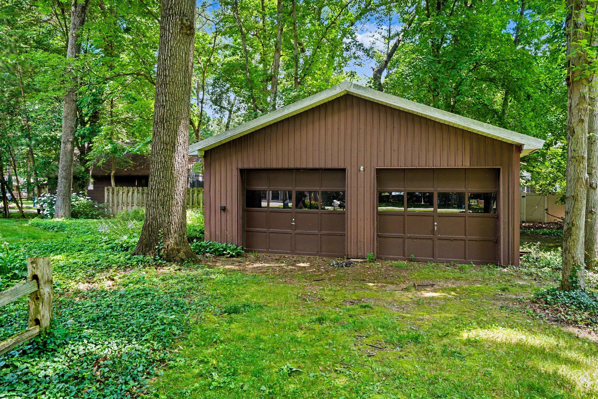 71323 Merle Street Edwardsburg MI 49112