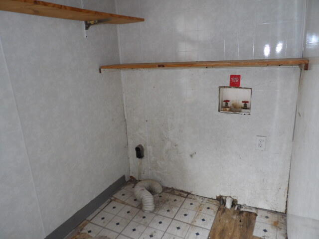 34637 76th Street Covert MI 49043