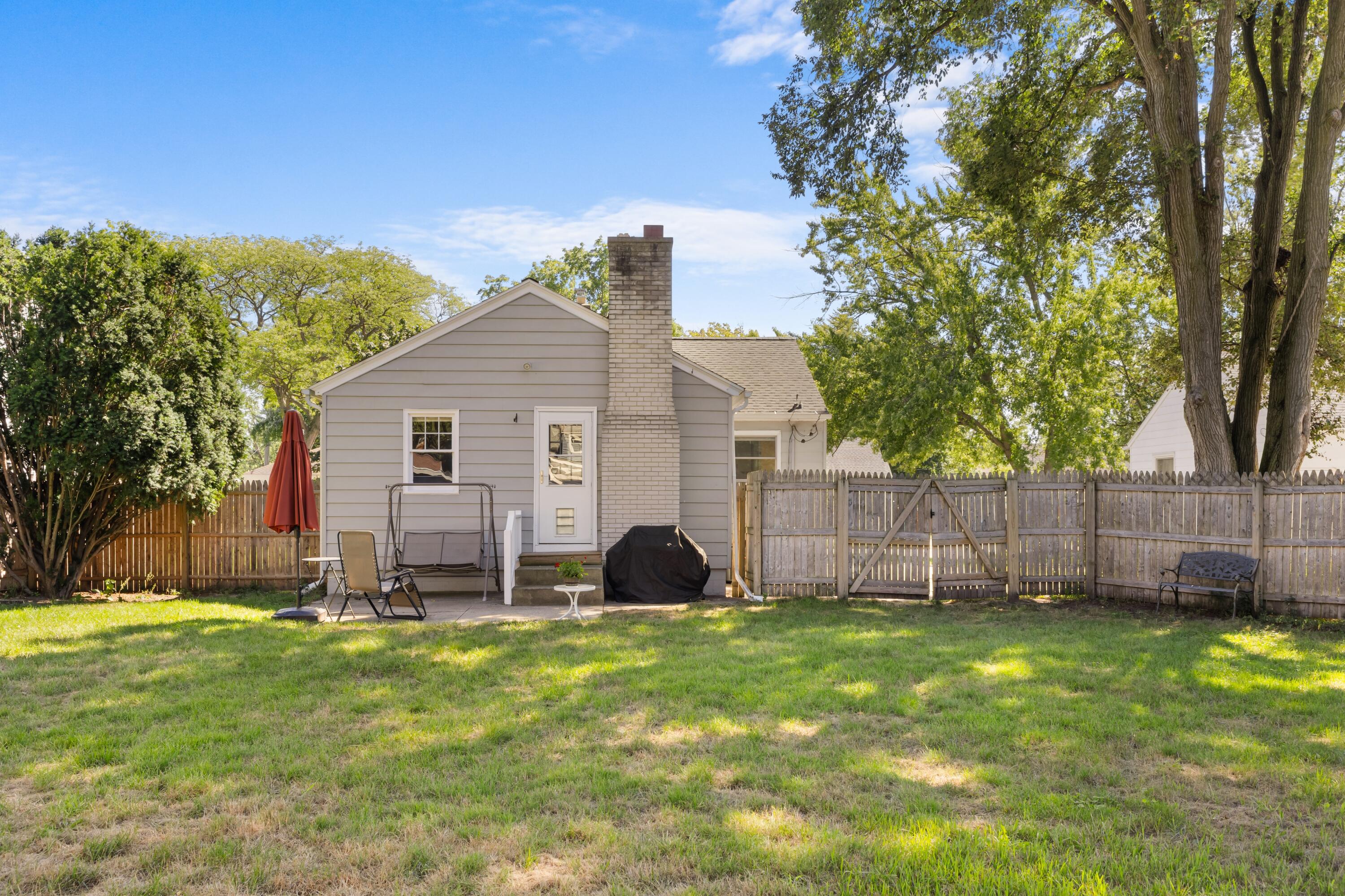1315 Grant Avenue Grand Haven MI 49417
