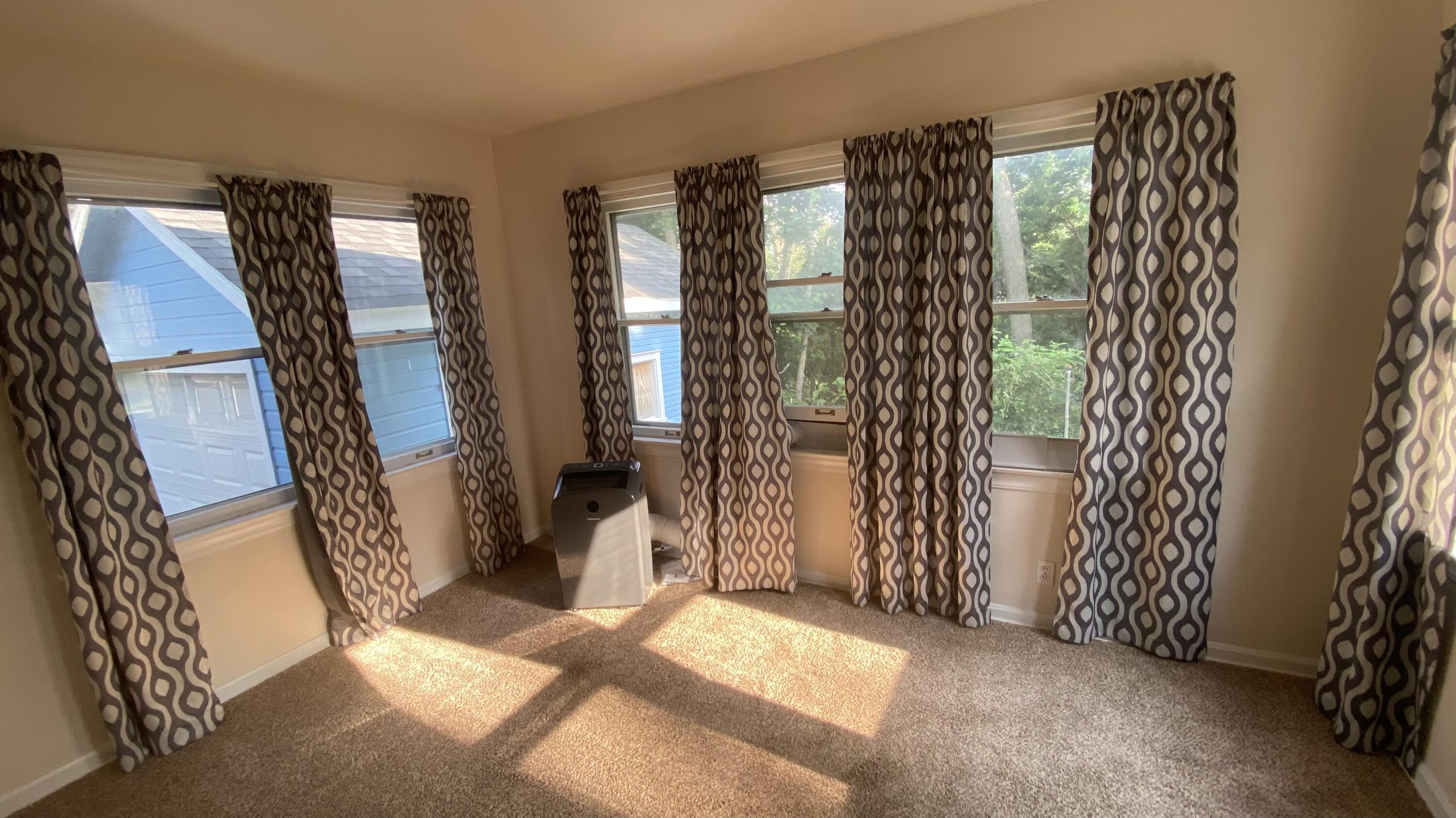 427 Den Adel Court Kalamazoo MI 49001