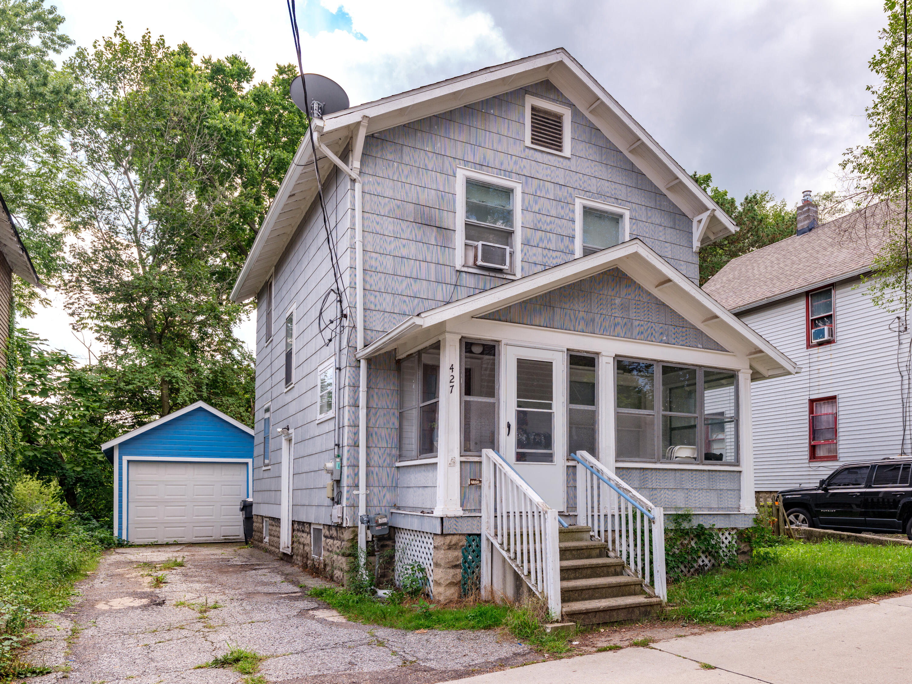 427 Den Adel Court Kalamazoo MI 49001