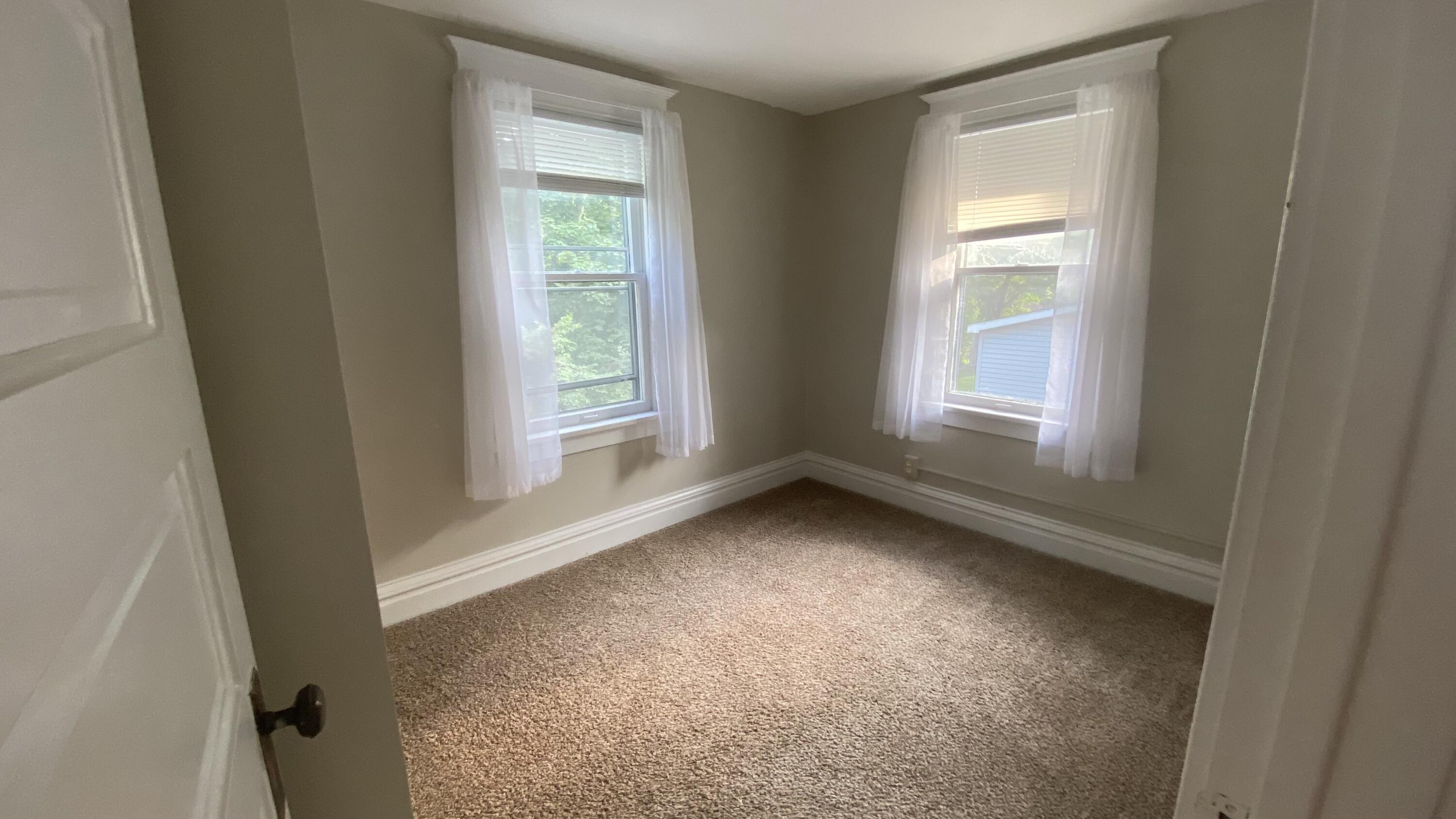 427 Den Adel Court Kalamazoo MI 49001