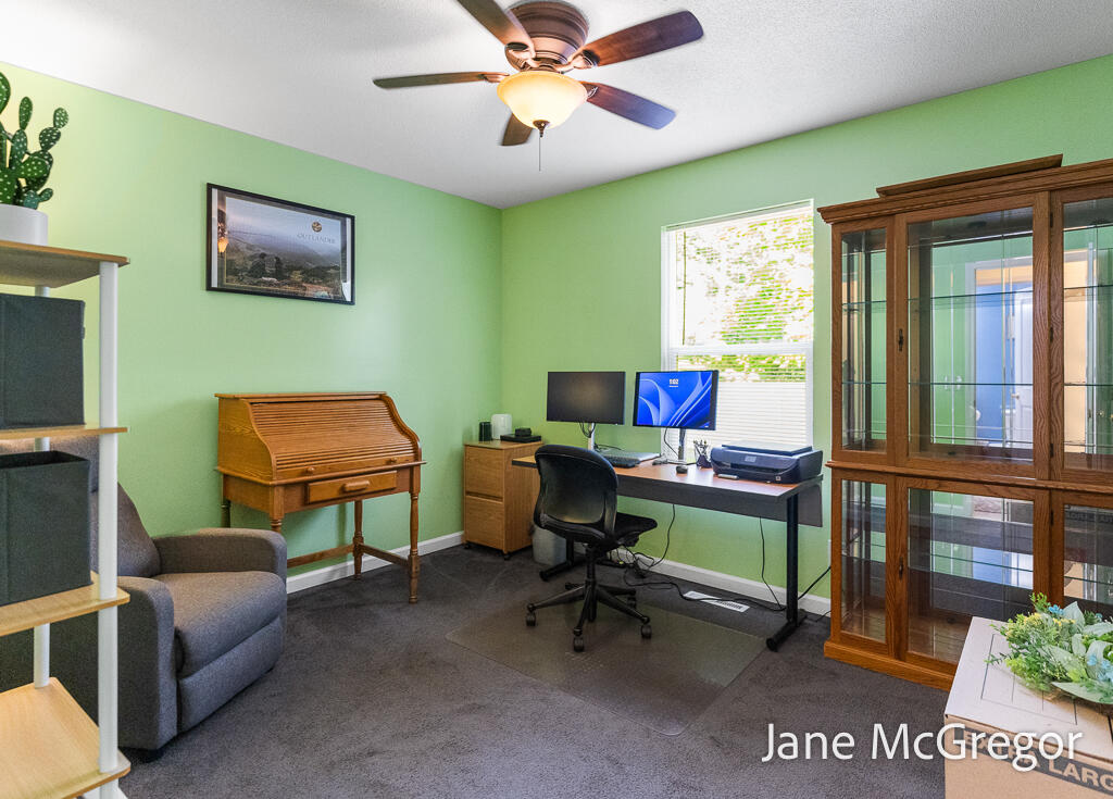 2356 Oak River Lane Muskegon MI 49445
