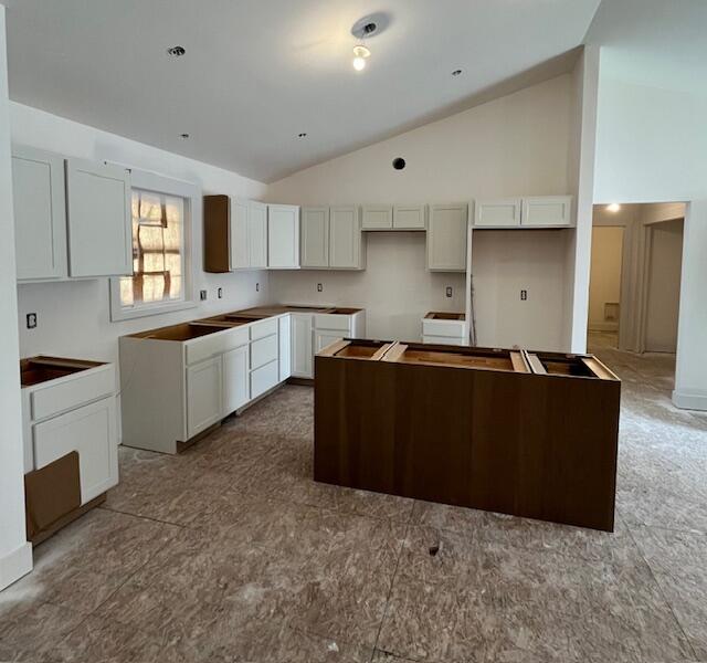 592 Lincoln Lawns Drive NW Grand Rapids MI 49534