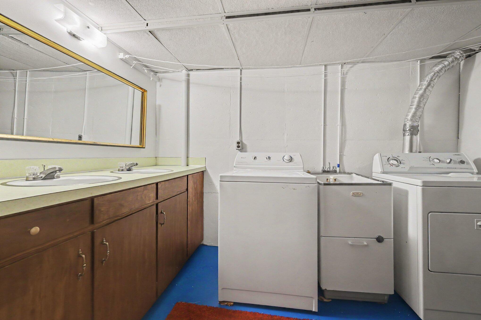 1736 7th Street NW Grand Rapids MI 49504