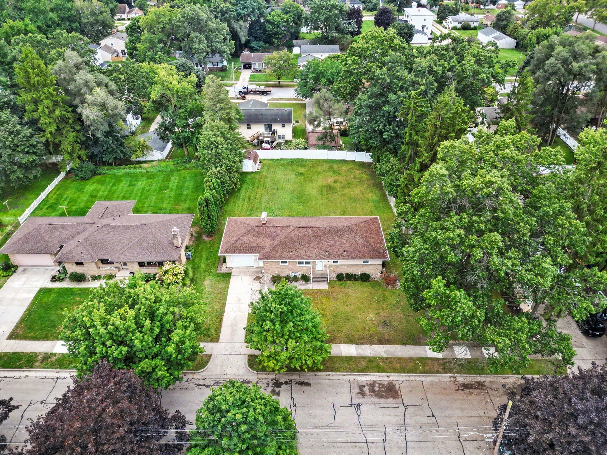 1736 7th Street NW Grand Rapids MI 49504