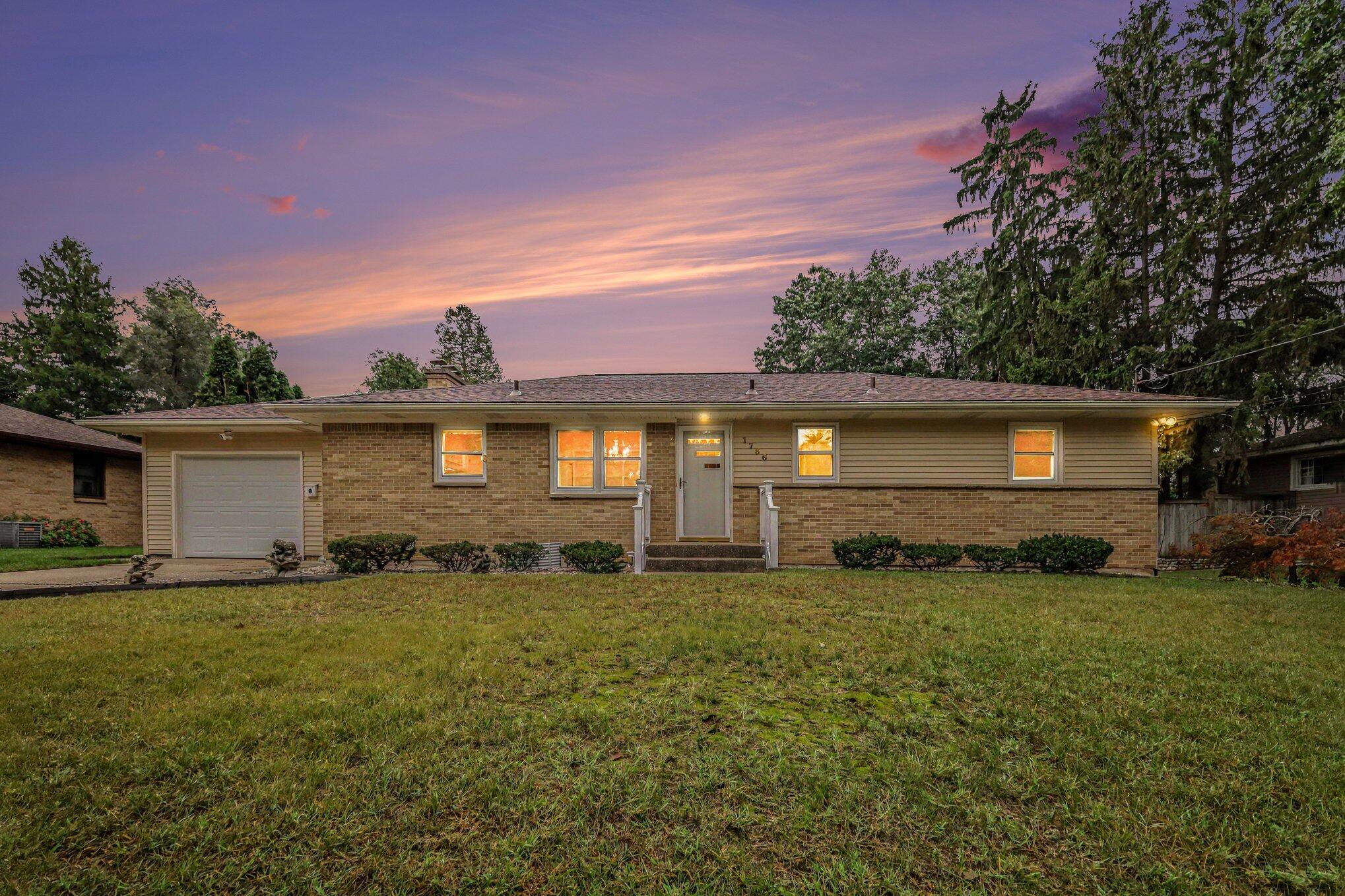 1736 7th Street NW Grand Rapids MI 49504
