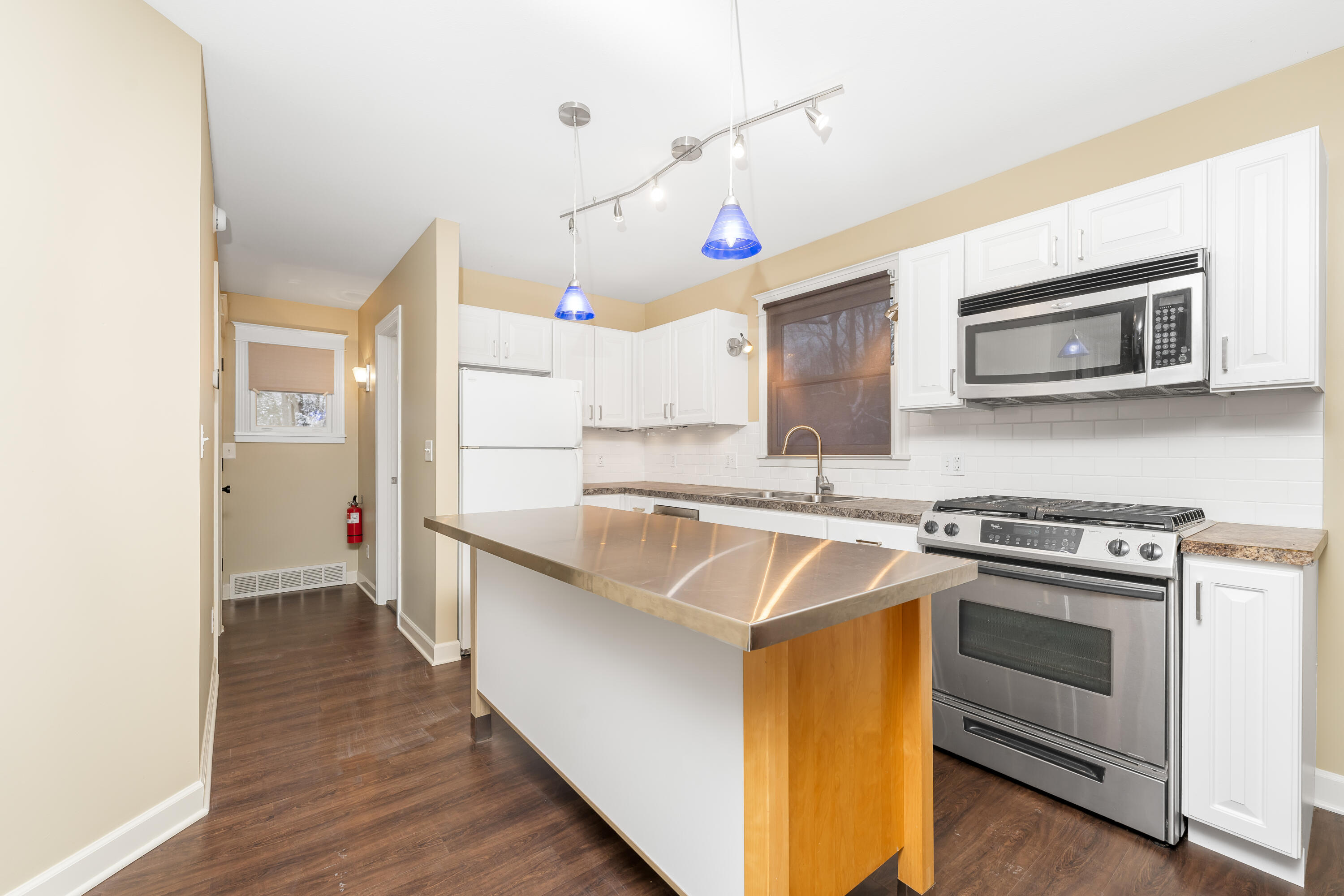 16 Park Street Saugatuck MI 49453