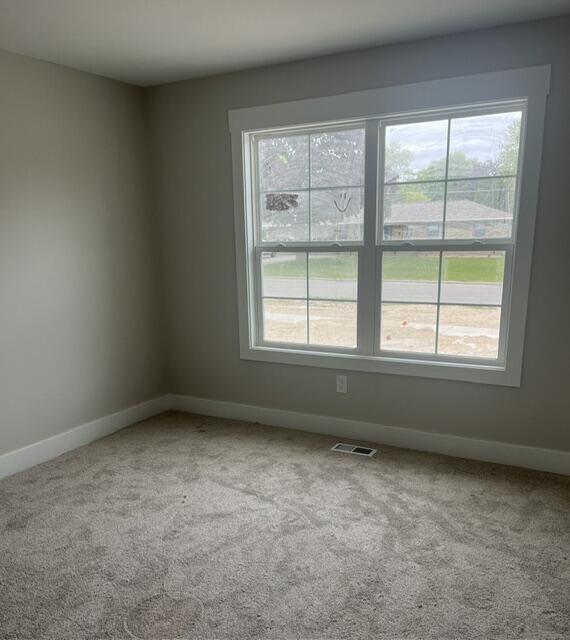 670 Lincoln Lawns Drive NW Grand Rapids MI 49534