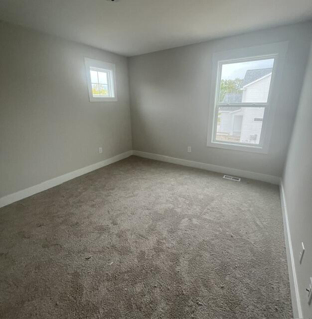 670 Lincoln Lawns Drive NW Grand Rapids MI 49534