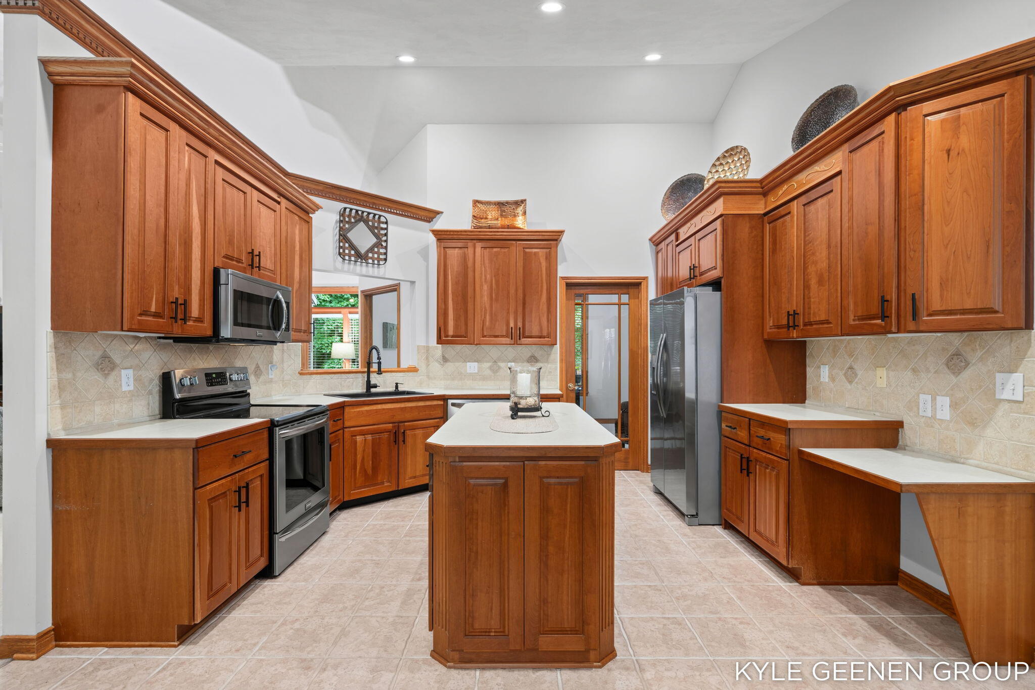 3000 Foxboro Lane Holland MI 49424