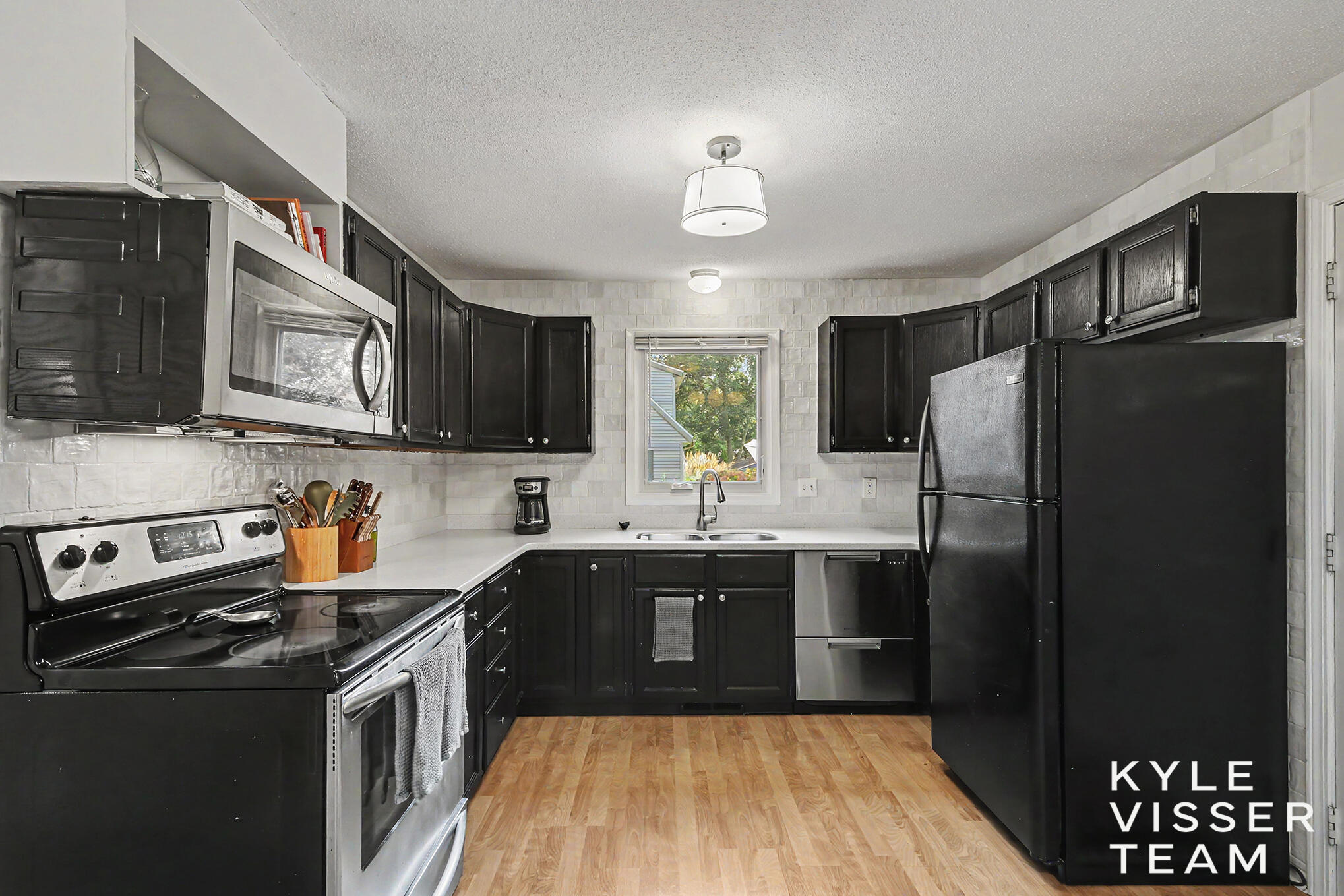 4320 Ludlow Drive SE Grand Rapids MI 49546