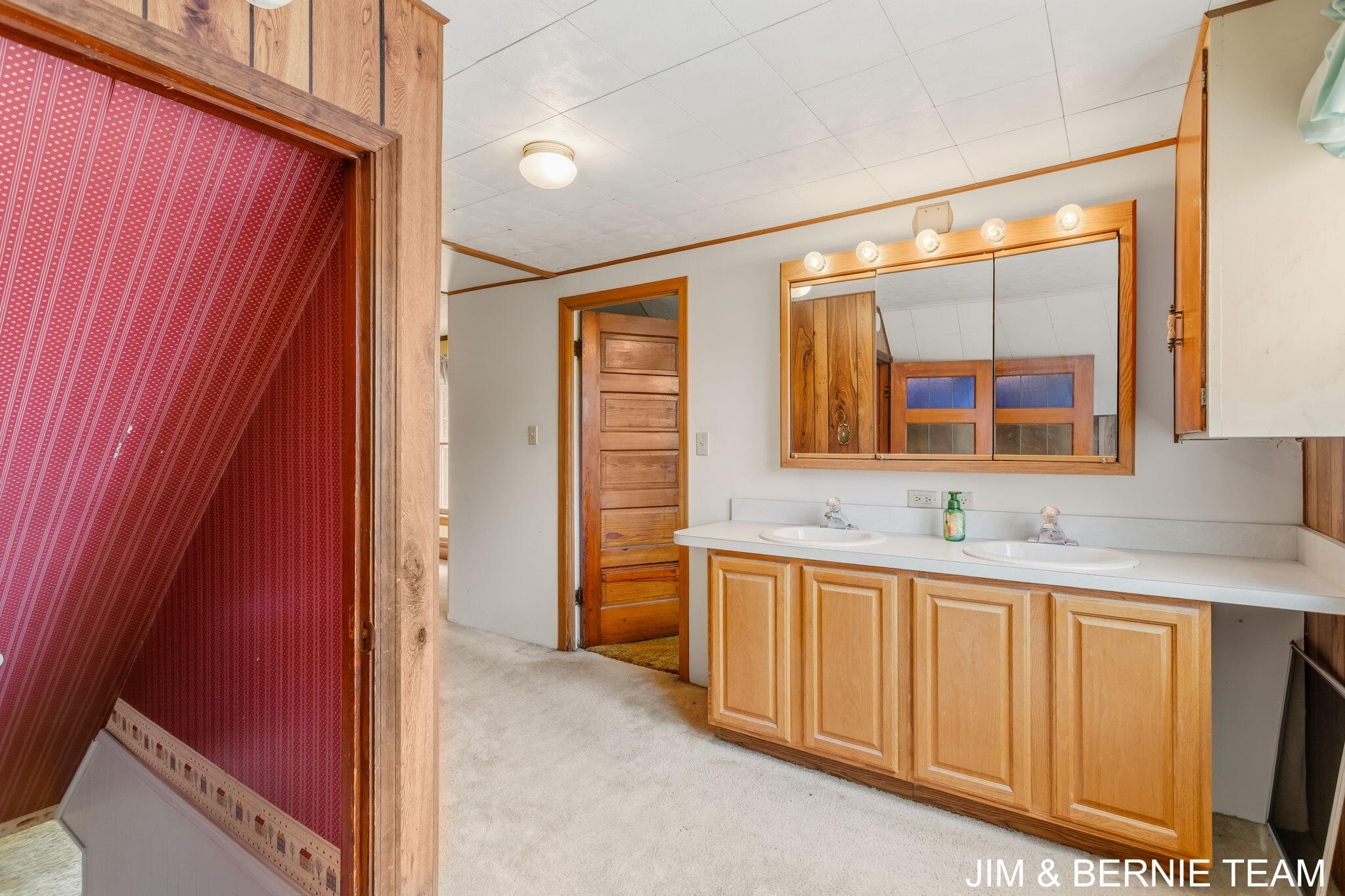 3185 104th Avenue Zeeland MI 49464