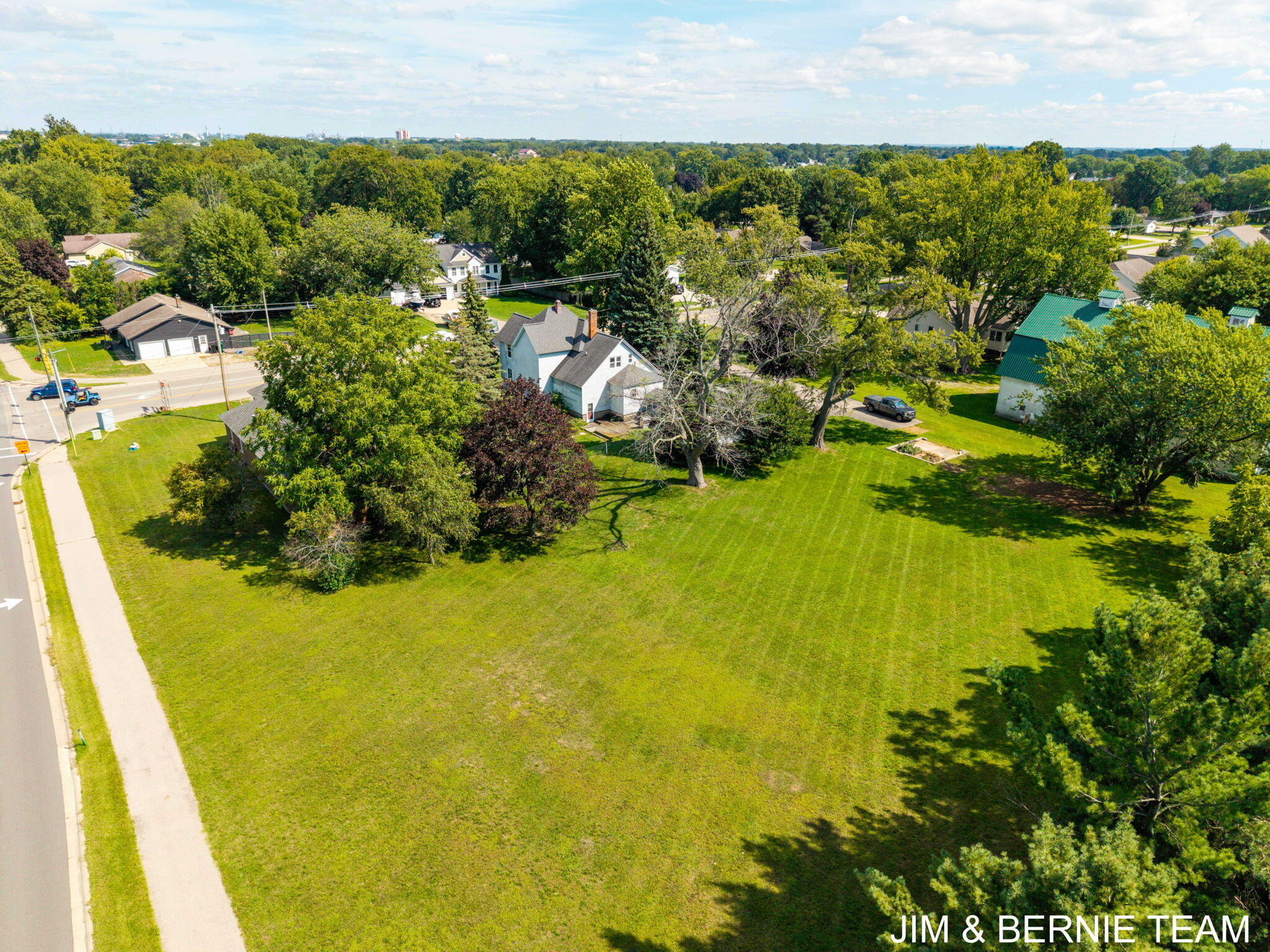 3185 104th Avenue Zeeland MI 49464