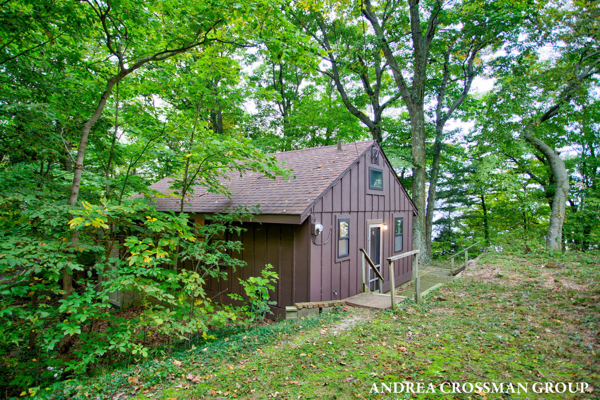 45556 Blue Star Highway Coloma MI 49038