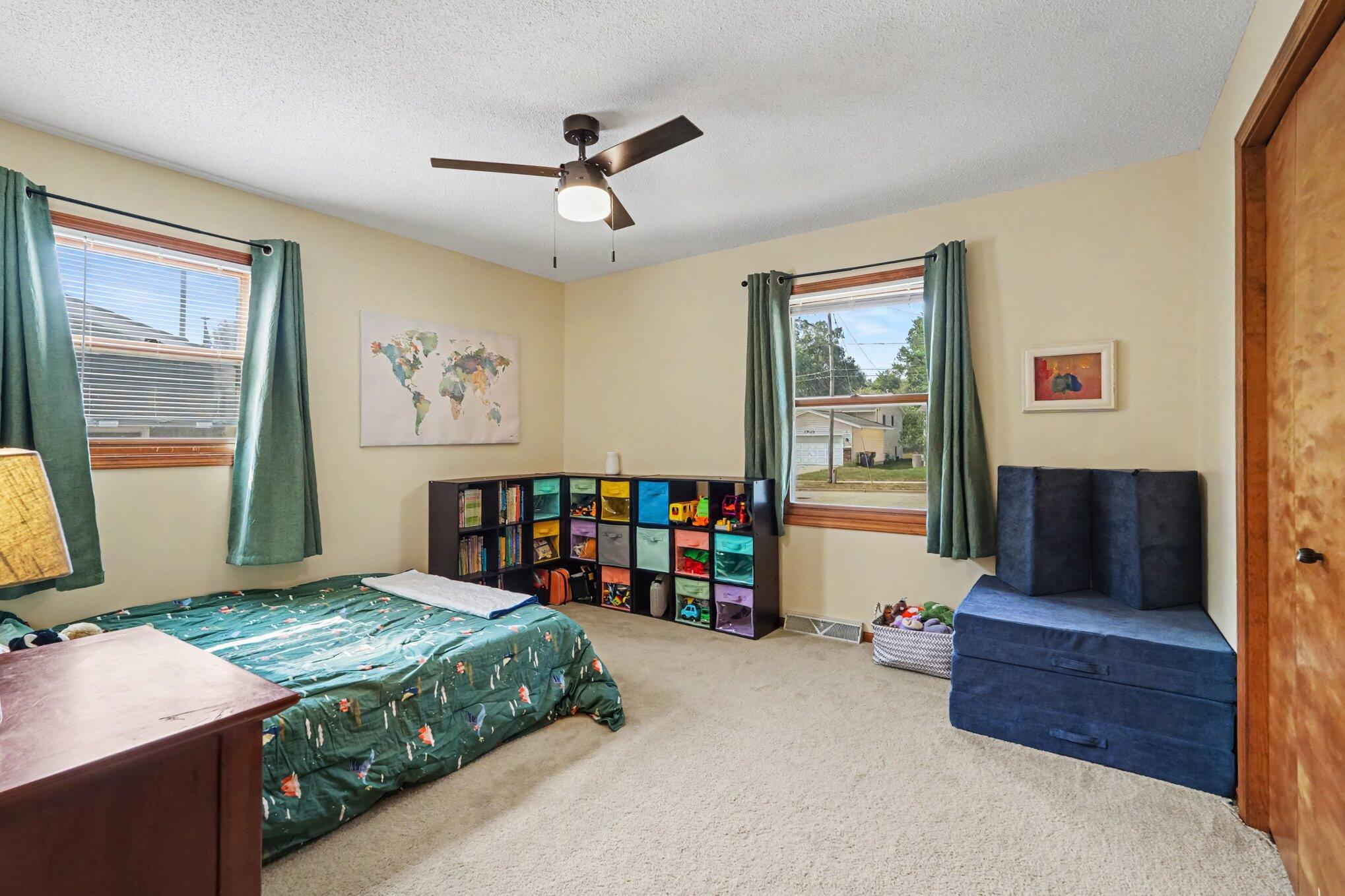 1726 6th Street NW Grand Rapids MI 49504