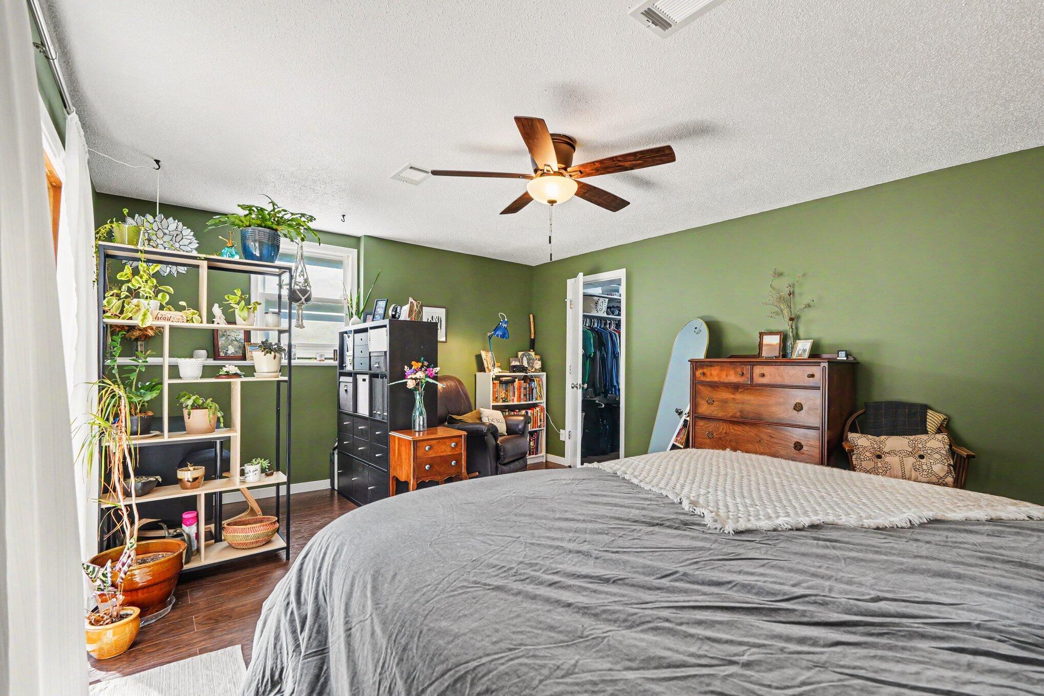 1726 6th Street NW Grand Rapids MI 49504