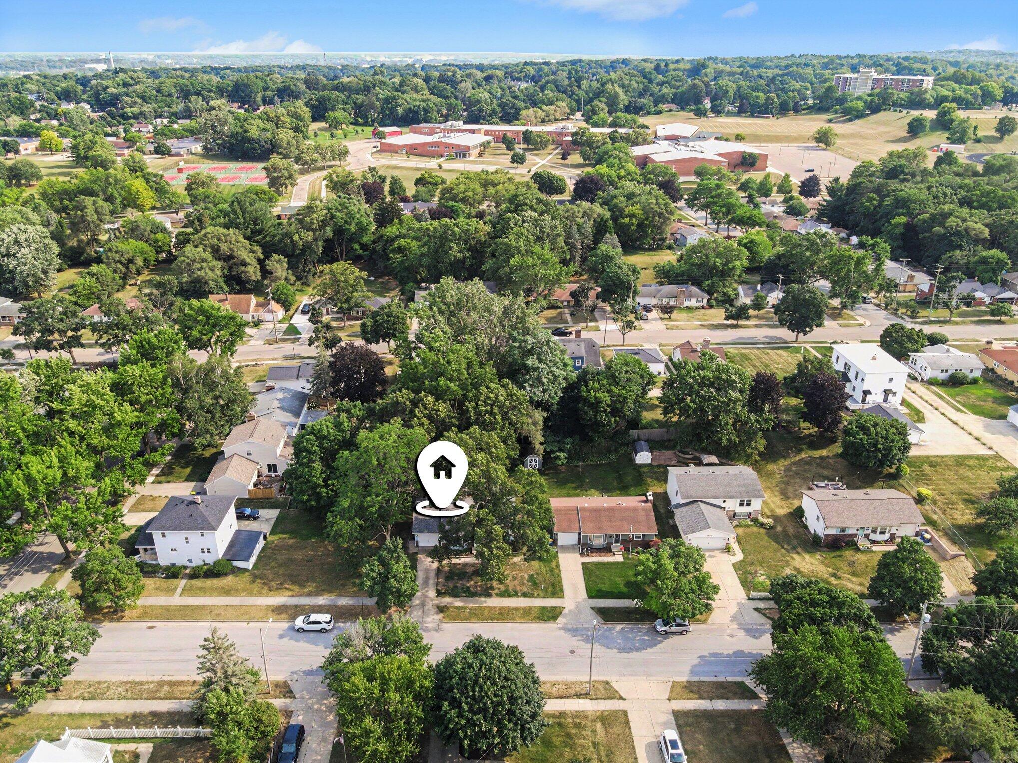 1726 6th Street NW Grand Rapids MI 49504