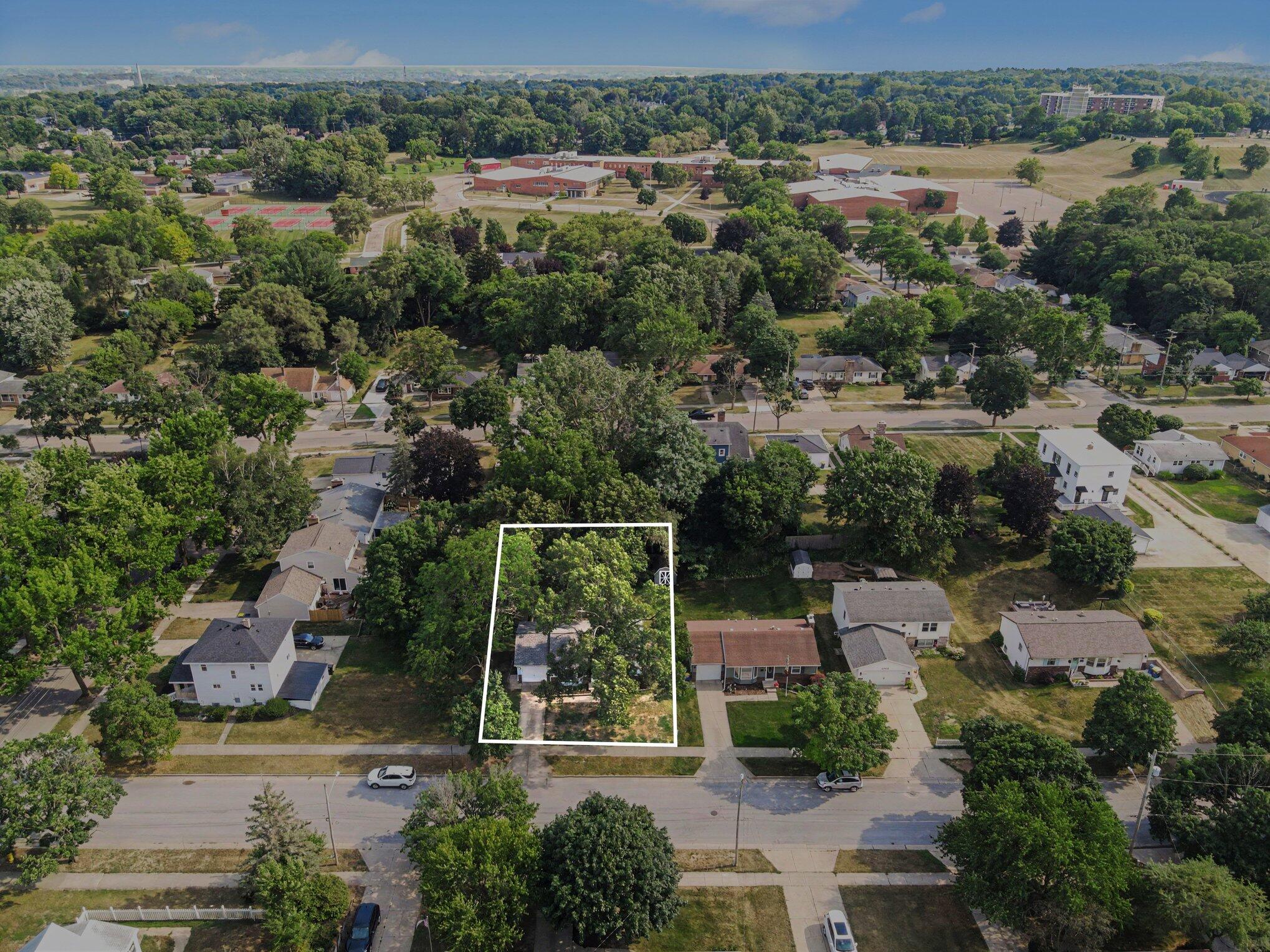 1726 6th Street NW Grand Rapids MI 49504