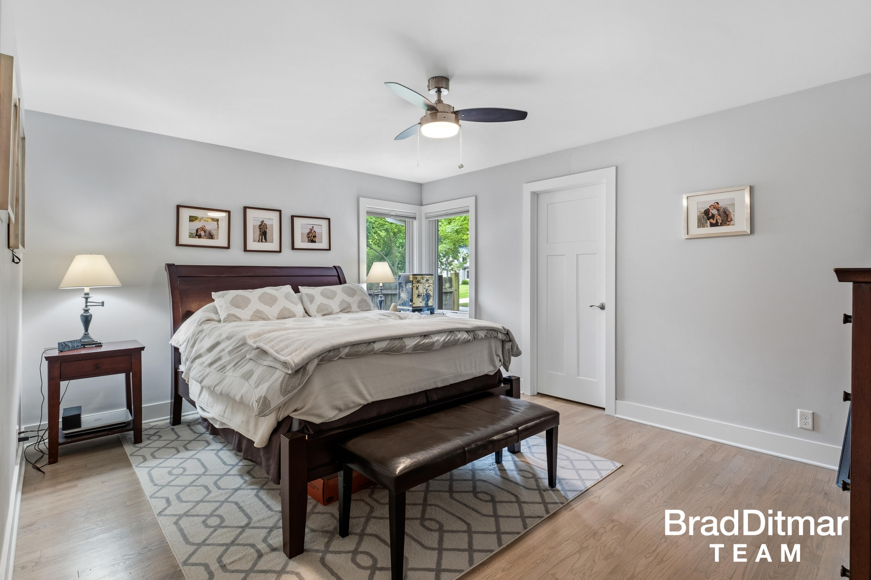 1350 Lake Grove Avenue SE East Grand Rapids MI 49506