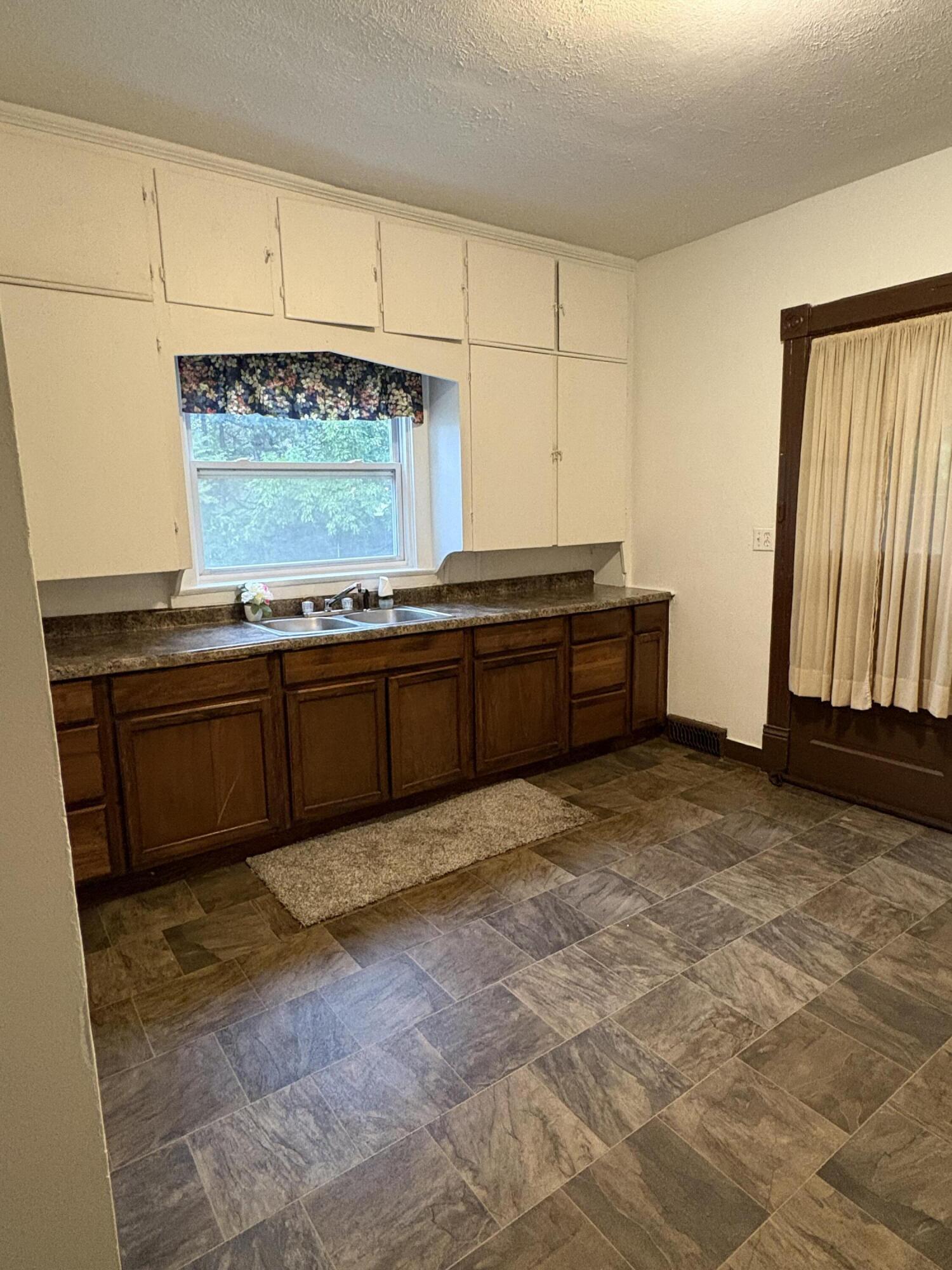 341 E Napier Avenue Benton Harbor MI 49022