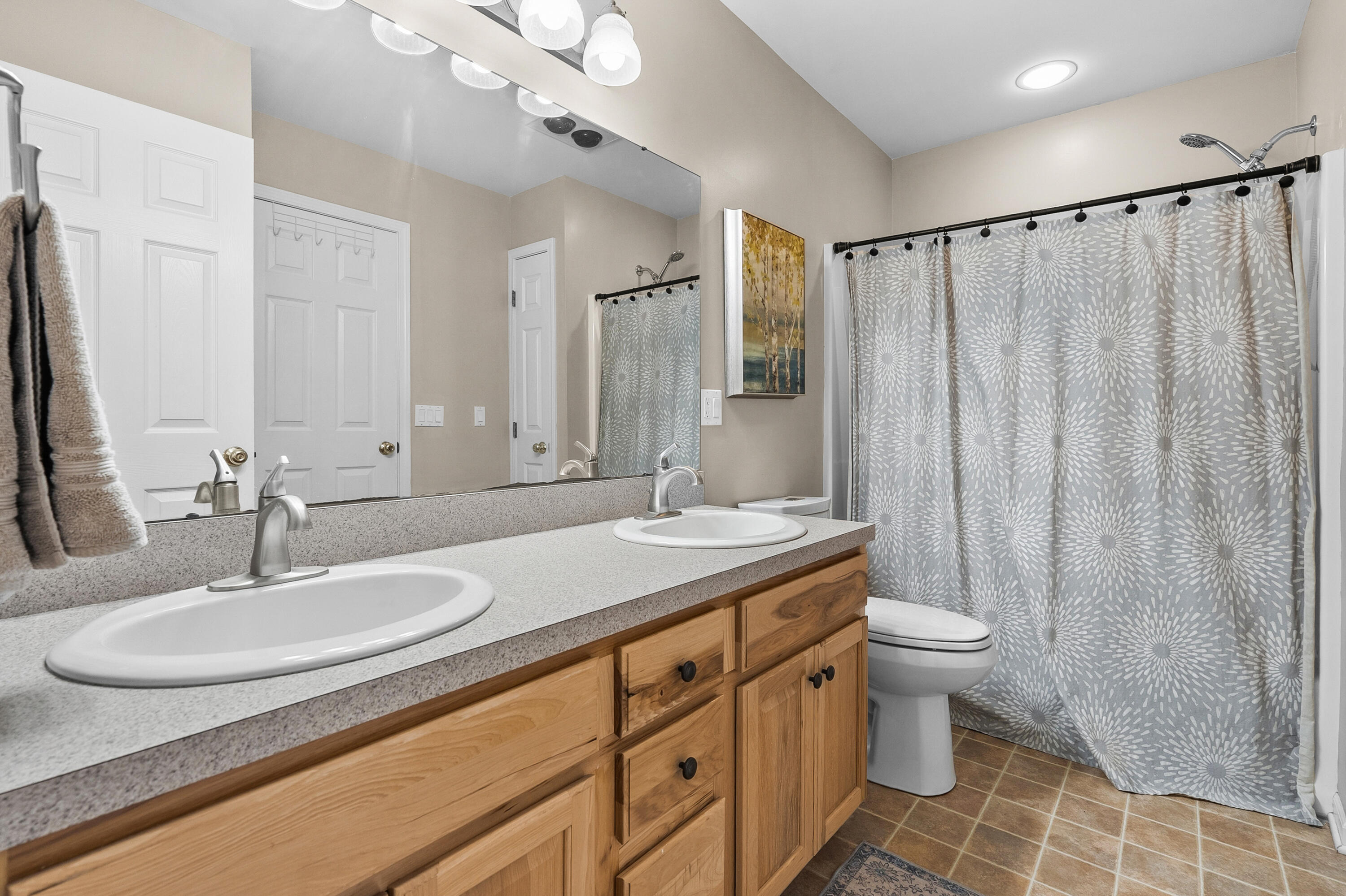9468 Orangeview Drive Portage MI 49024