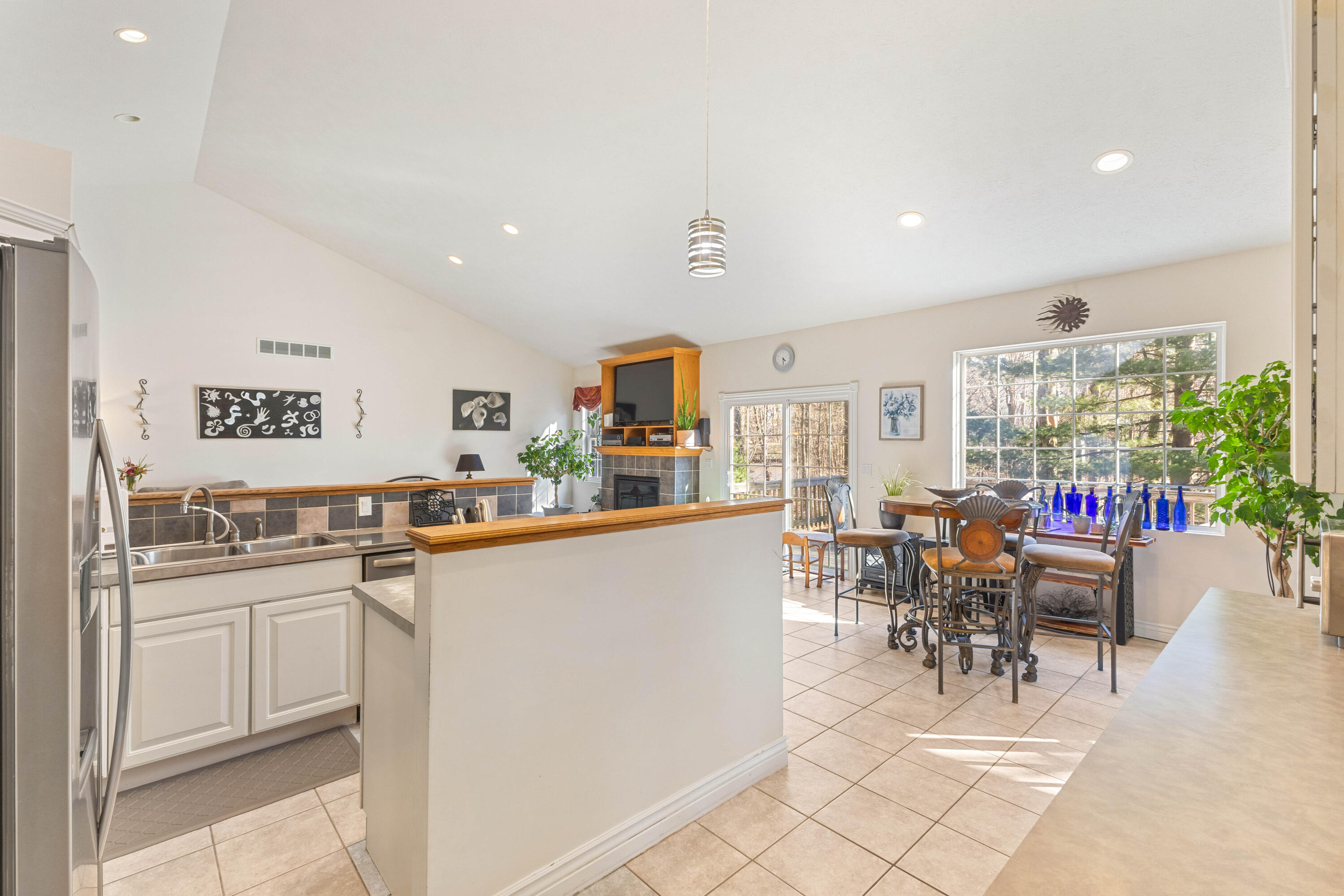 3317 Danglwood Court Muskegon MI 49444