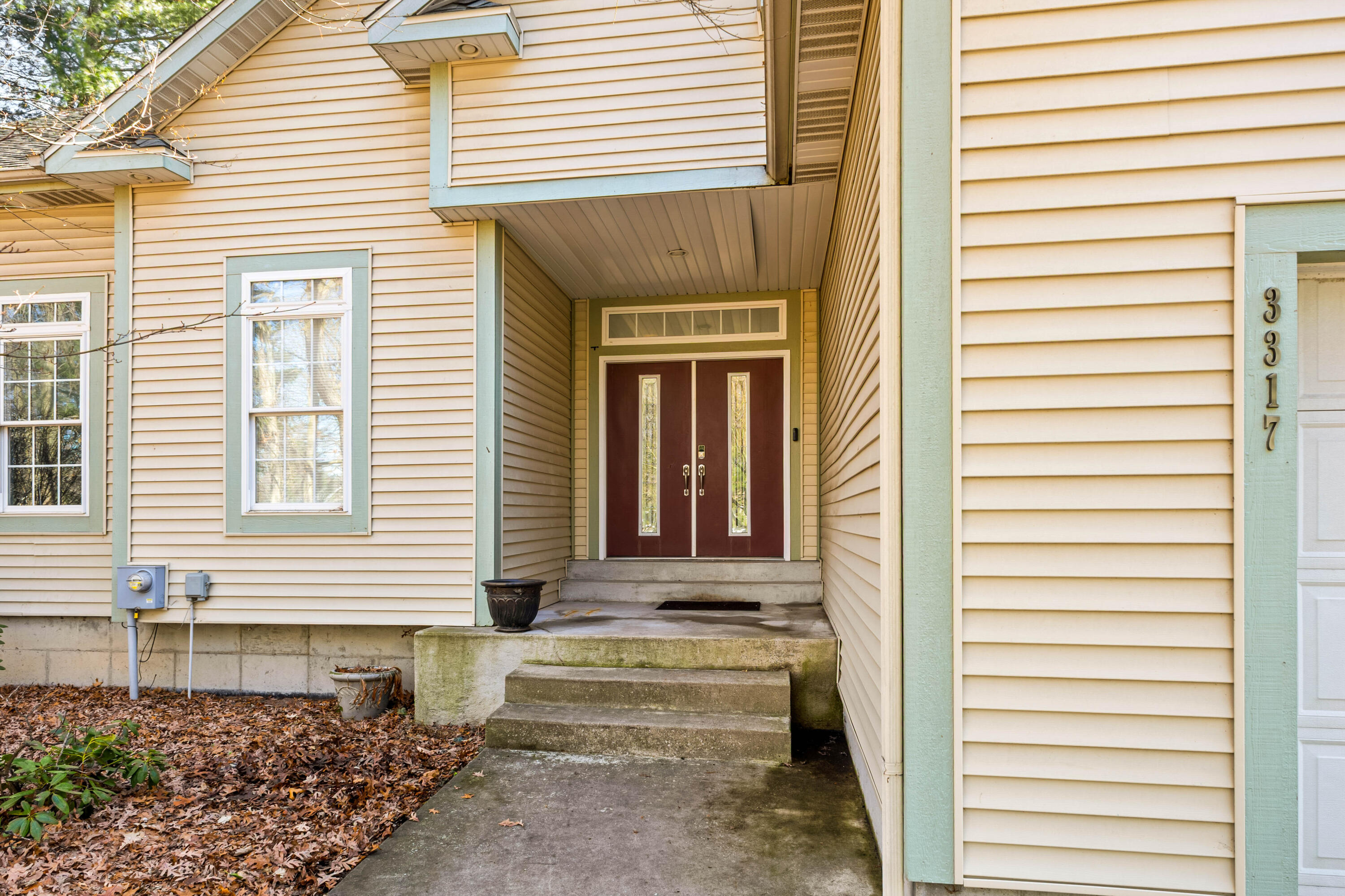 3317 Danglwood Court Muskegon MI 49444