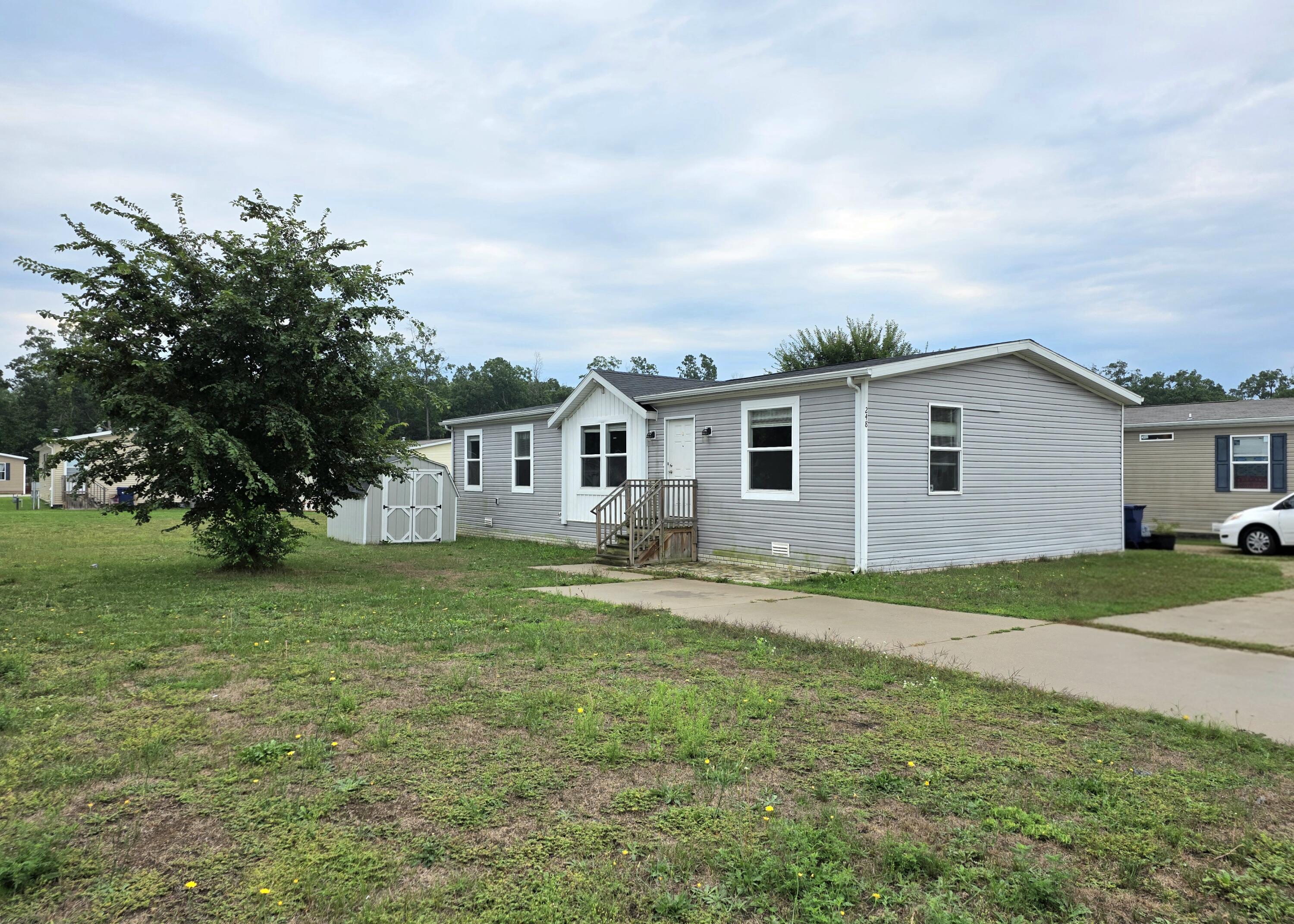 248 Taffy Lane Muskegon MI 49442