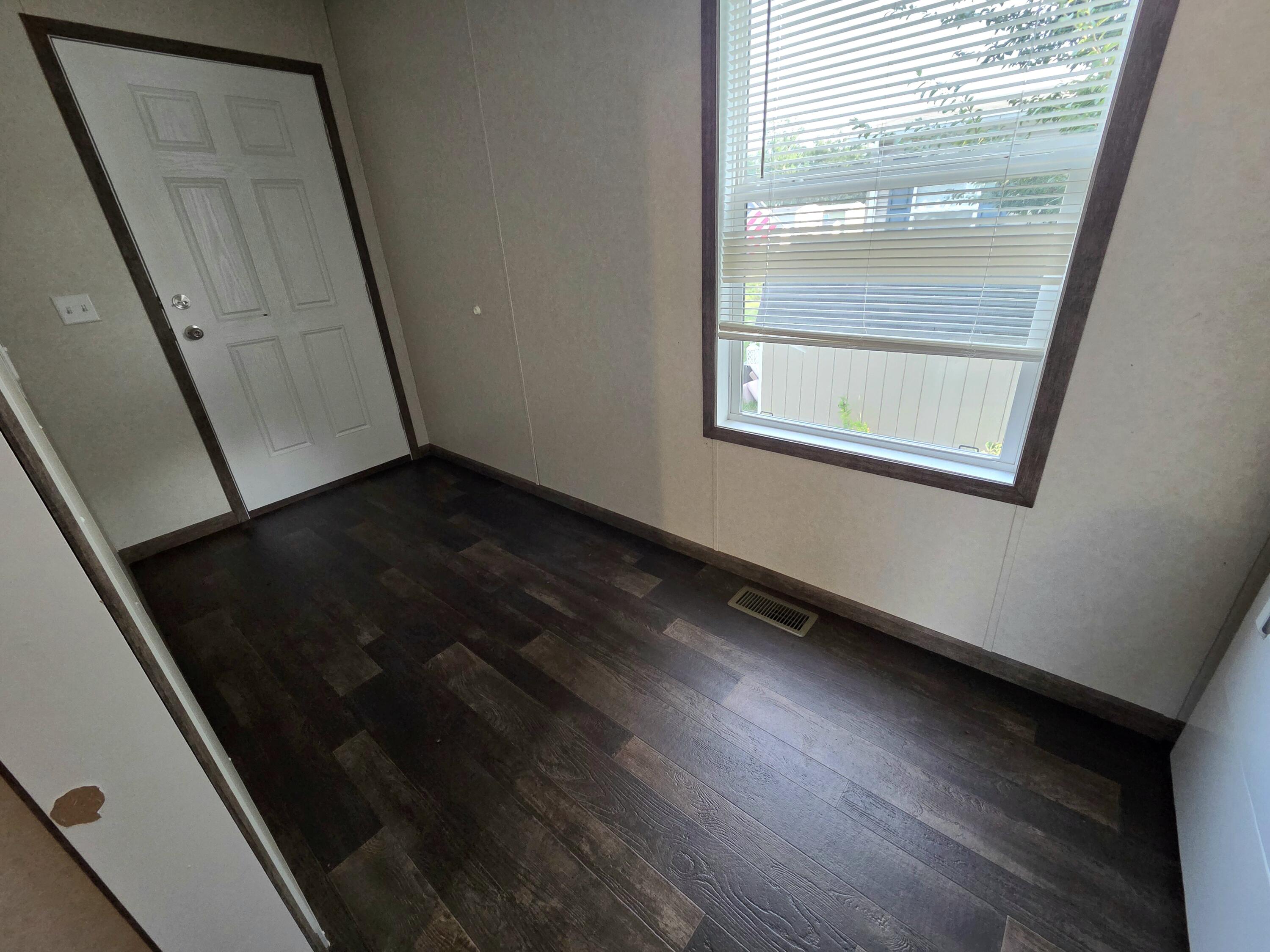 248 Taffy Lane Muskegon MI 49442