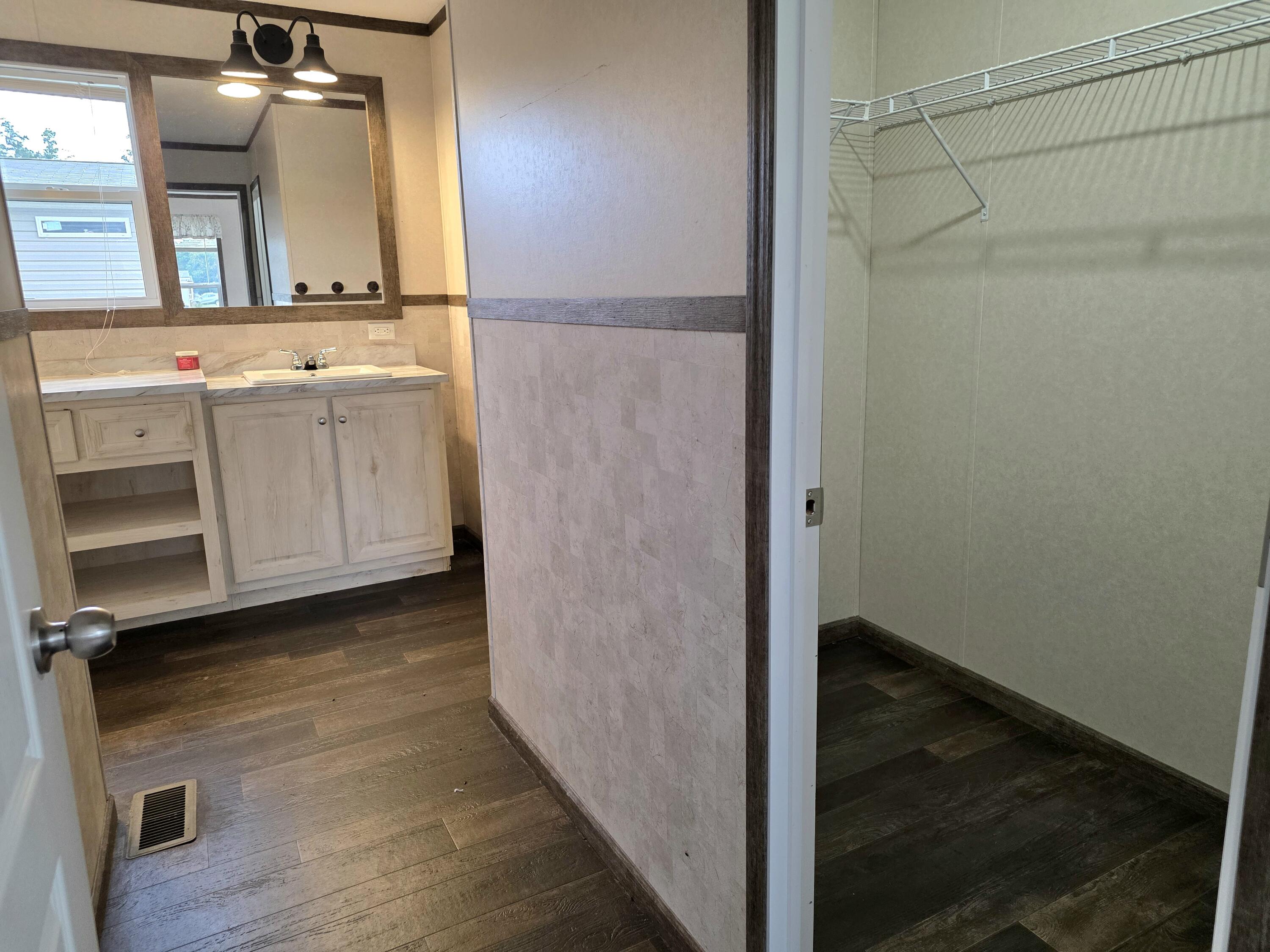 248 Taffy Lane Muskegon MI 49442