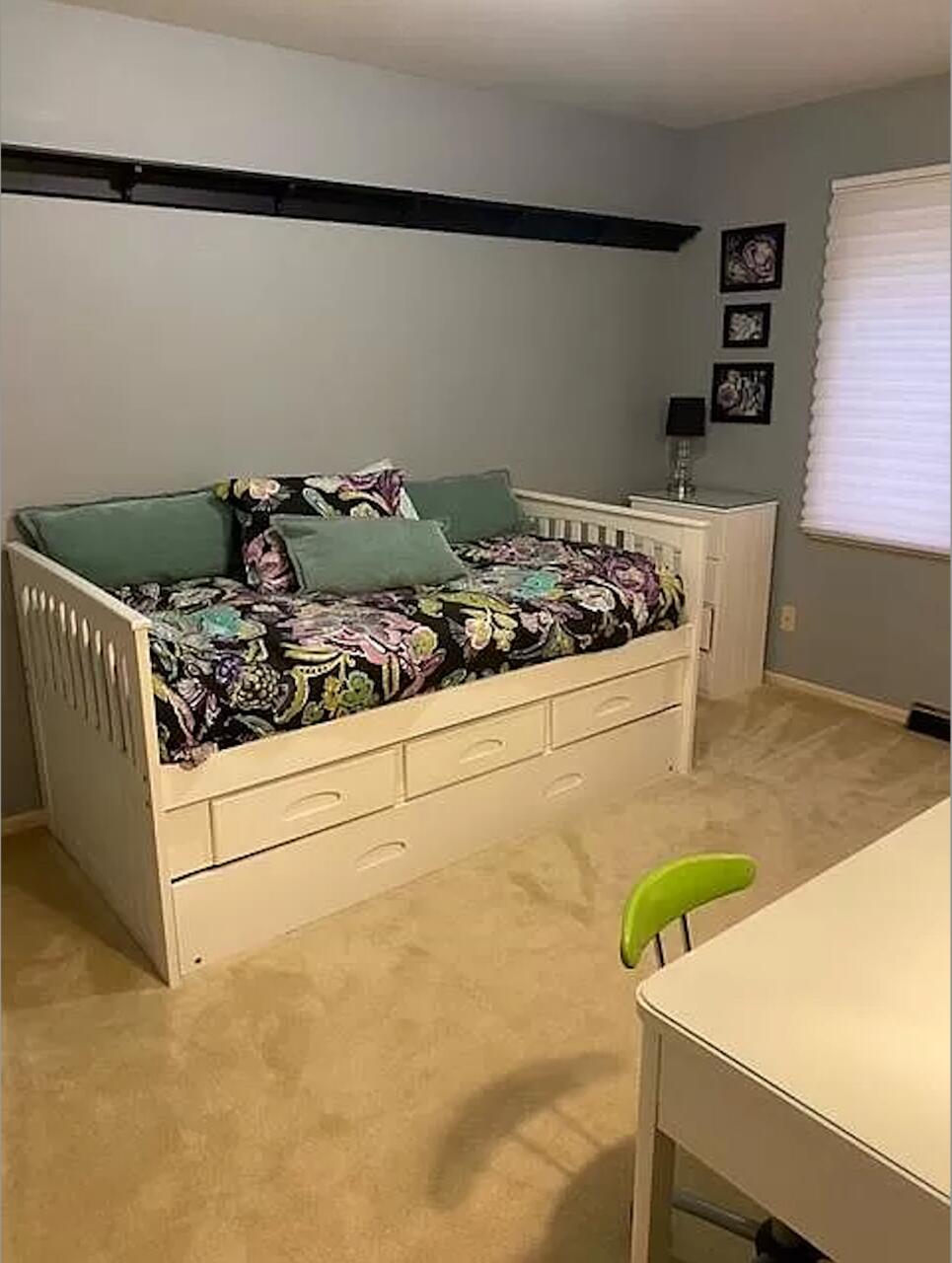 229 Portchester Road Holland MI 49424