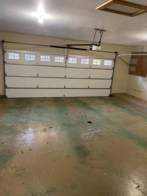 229 Portchester Road Holland MI 49424