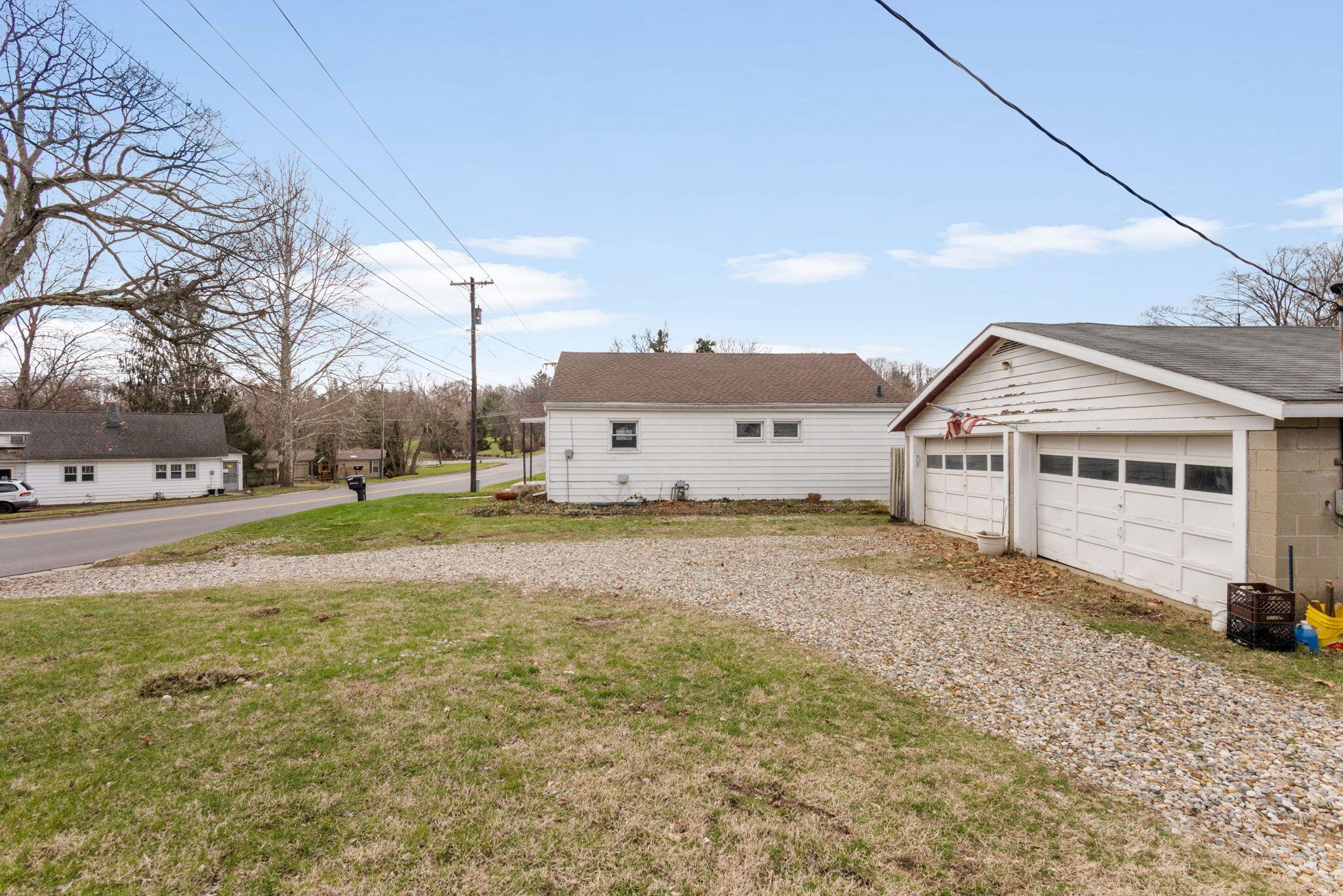 204 Terre Coupe Street Buchanan MI 49107