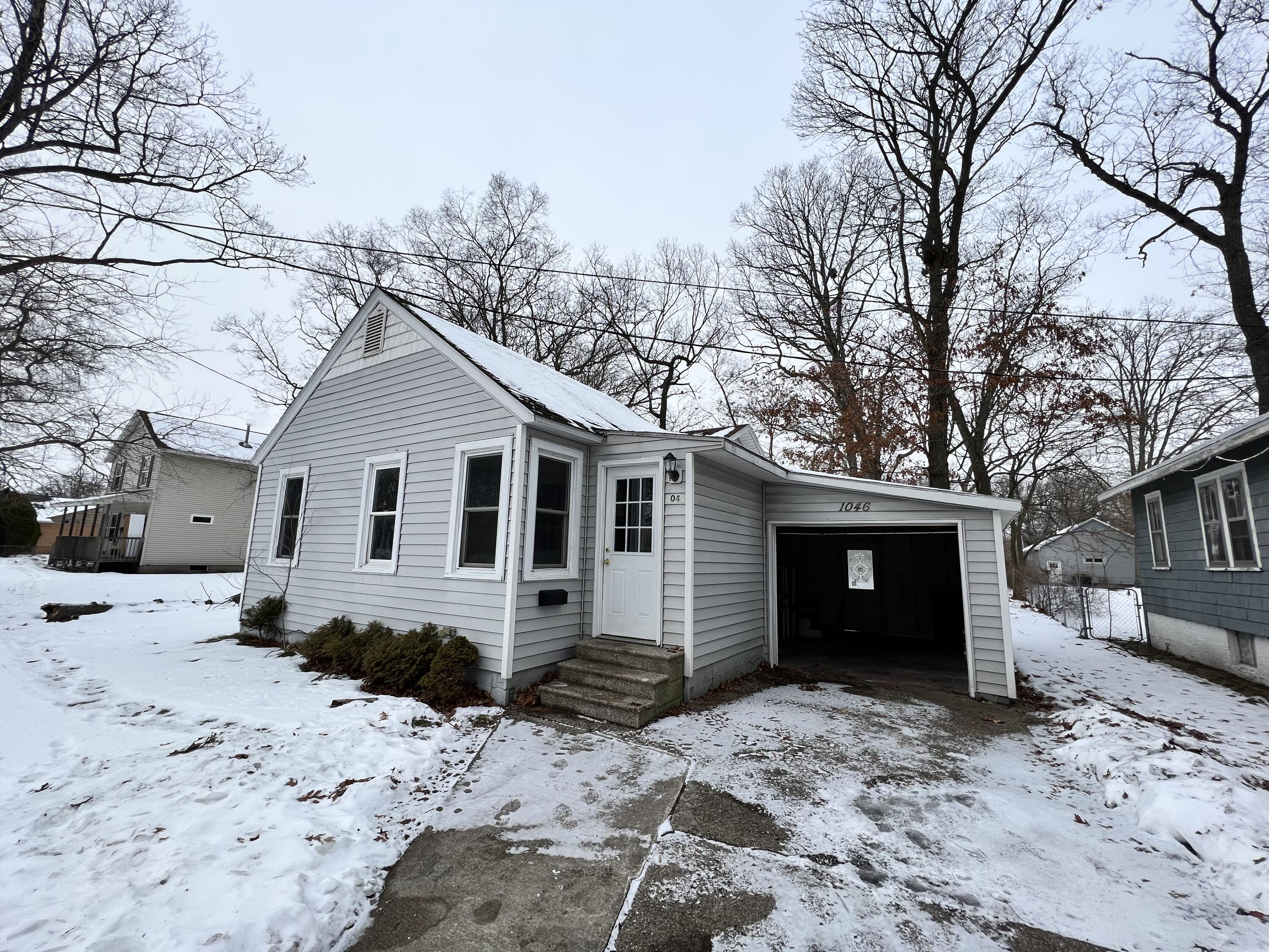 1046 Ducey Avenue Muskegon MI 49442