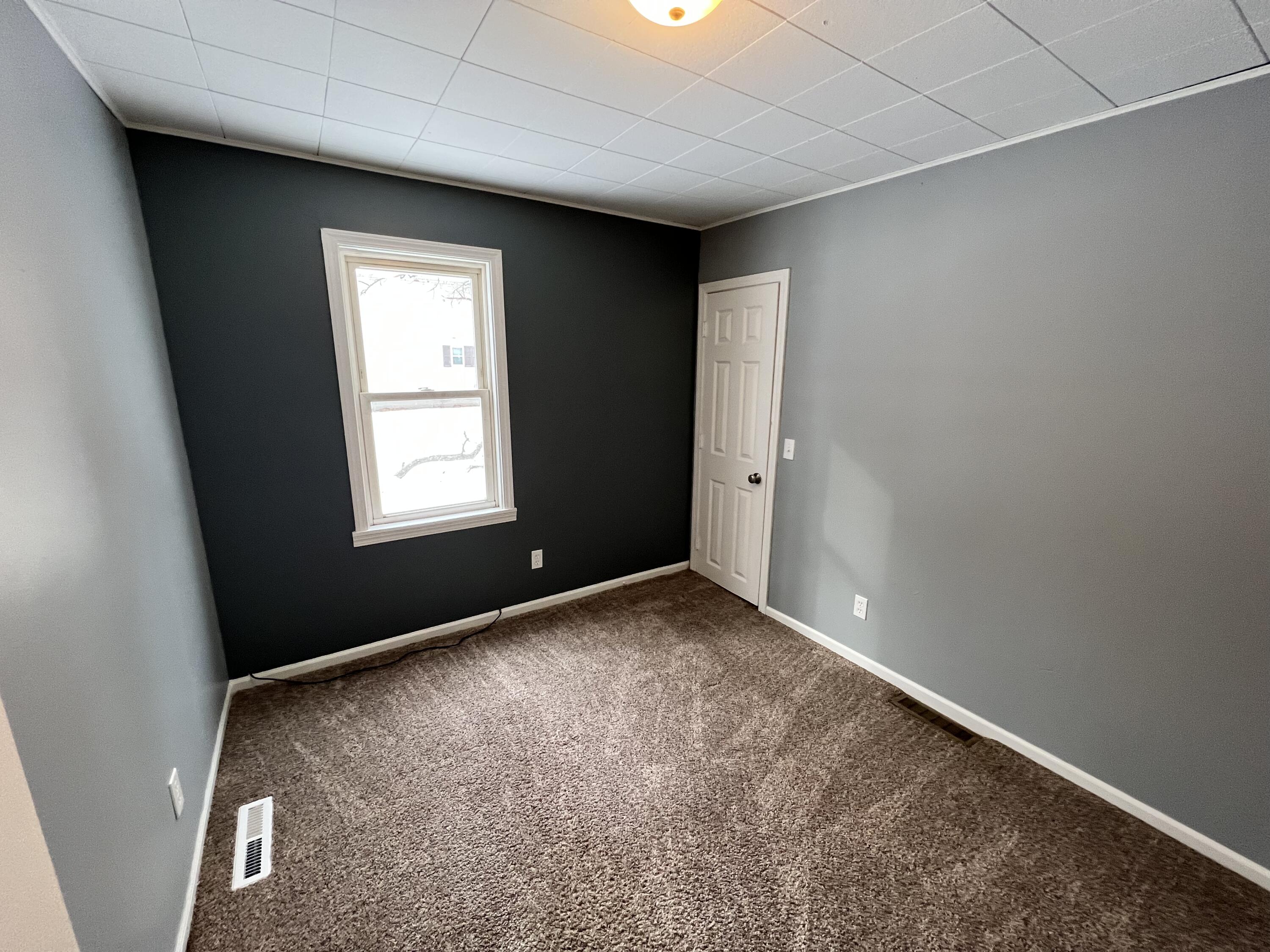 1046 Ducey Avenue Muskegon MI 49442