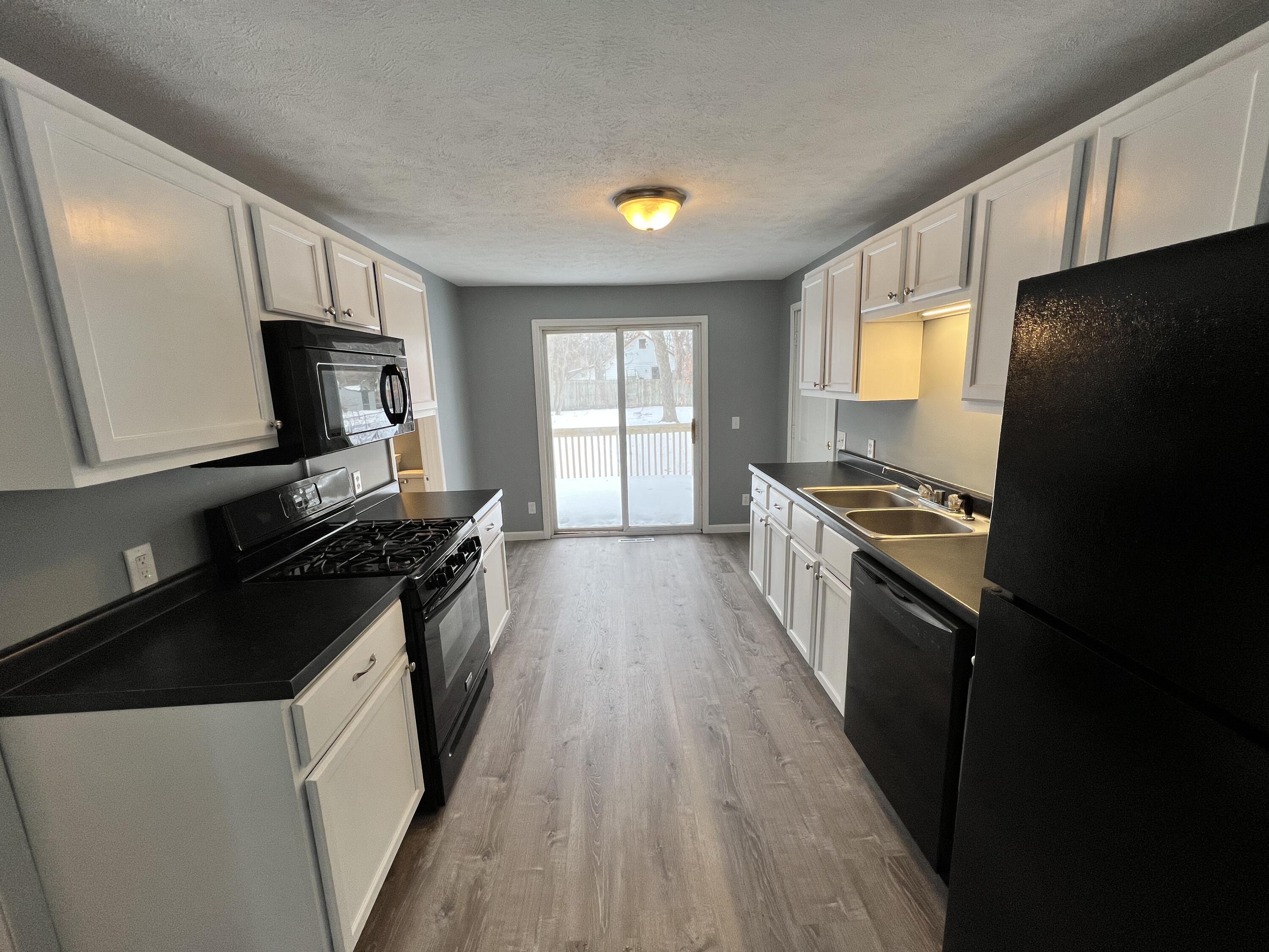 1046 Ducey Avenue Muskegon MI 49442