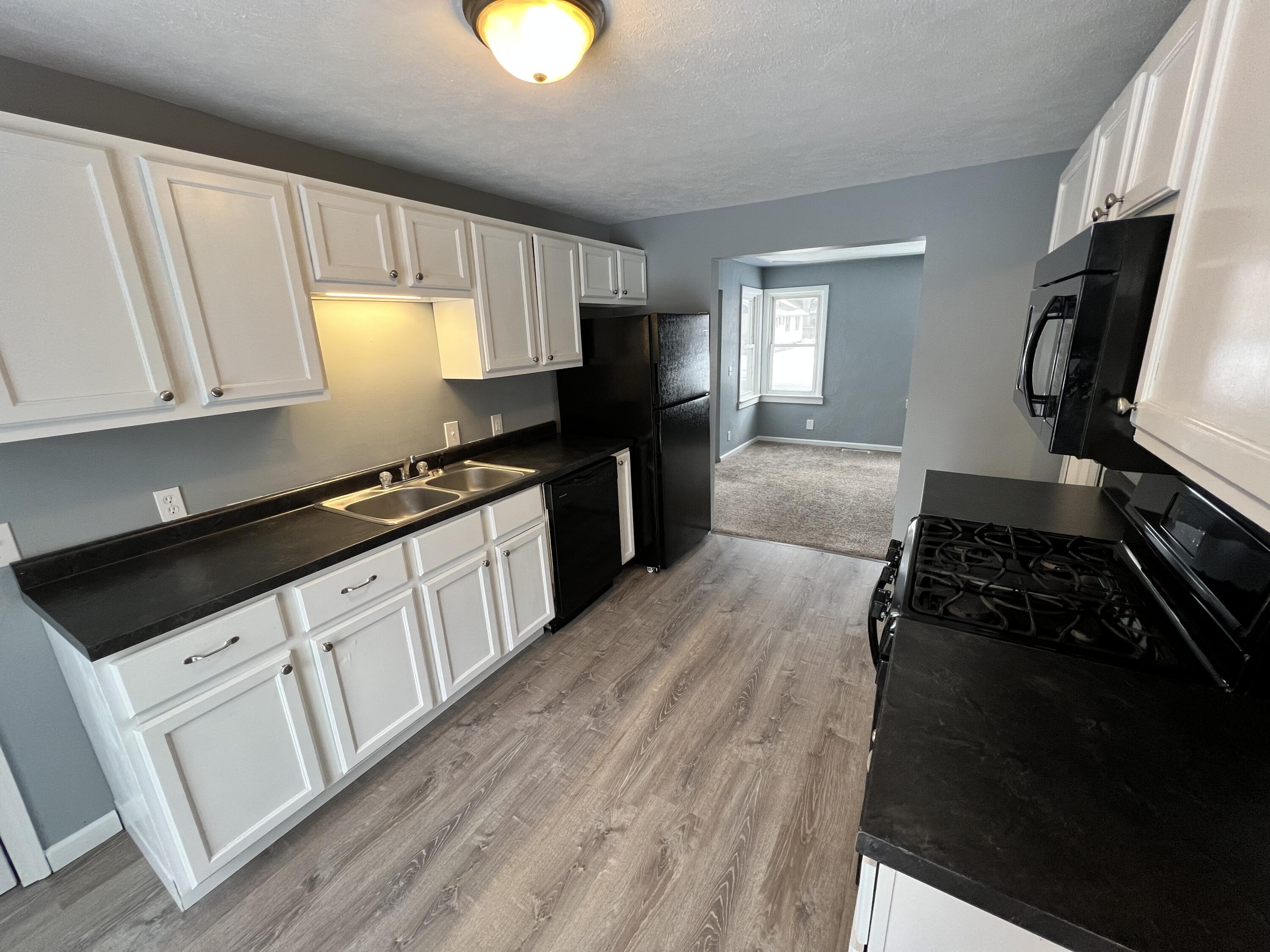 1046 Ducey Avenue Muskegon MI 49442